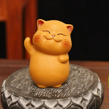 Yixing Handmade Lucky Waving Cat Tea Pet (Fortune Style)