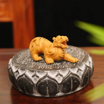 Majestic Tiger Tea Pet