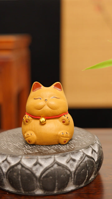 cute yellow kitten handmade pottery figurine decor (tea pet) made in yixing purple clay