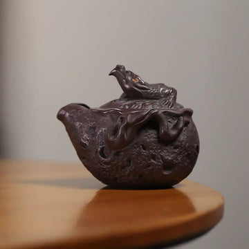 Yixing Zisha Handmade Coiled-Dragon Lid Teapot