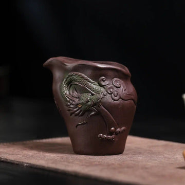 Yixing Zisha Handmade Dragon-Patterned Teacup