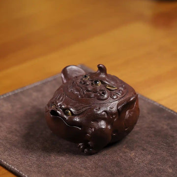Yixing Zisha Handmade Three-legged Golden Toad Teapot