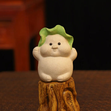 Yixing Zisha Handmade Lotus Leaf Pig Tea Pet