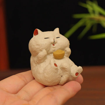 Yixing Clay Handmade Lucky Cat Tea Pet (Gold Ingot Style)