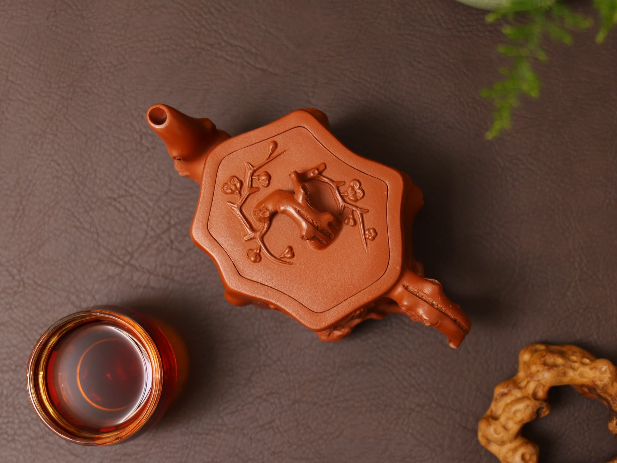 red clay yixing teapot