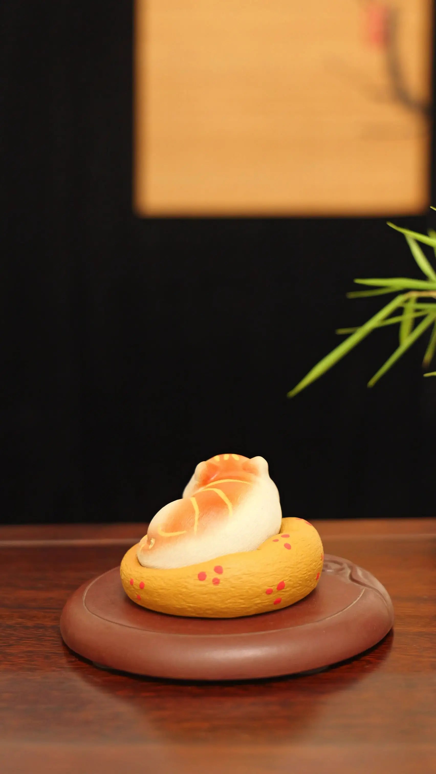 Cute Sleeping White Cat Tea Pet