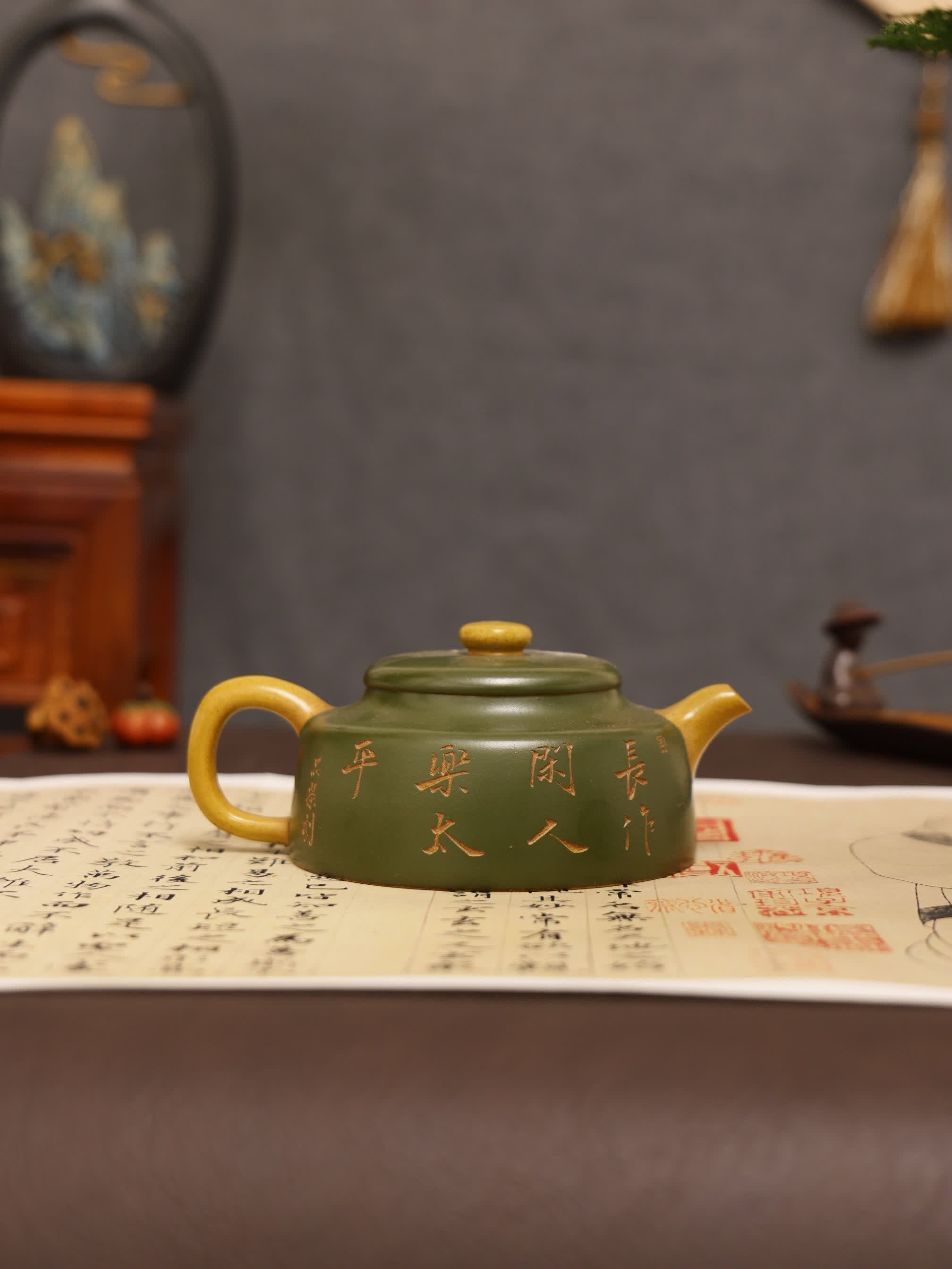 Auspicious Bird & Orchid Painting Fully Handmade Duan Clay 'Dezhong' Yixing Teapot