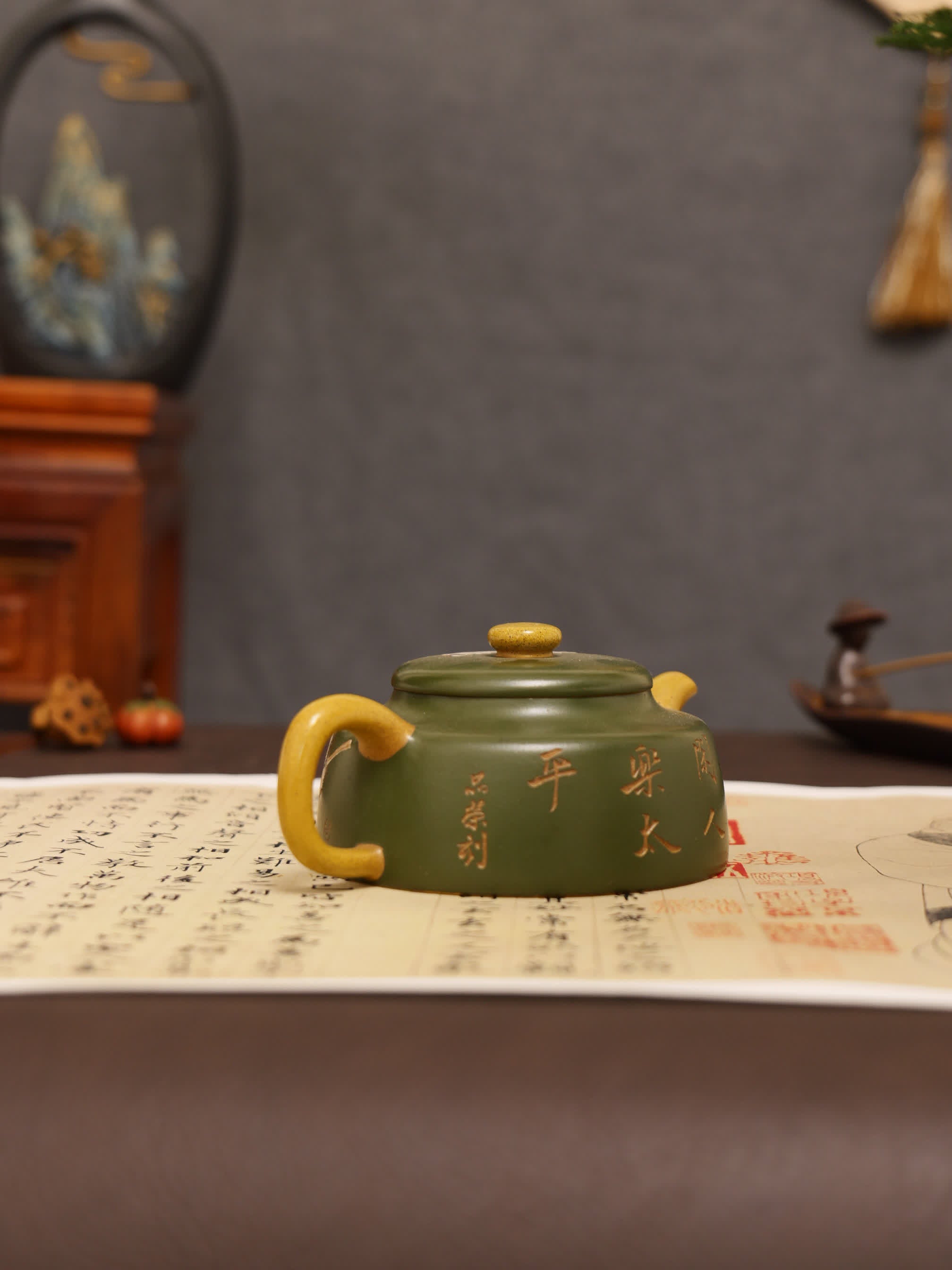 Auspicious Bird & Orchid Painting Fully Handmade Duan Clay 'Dezhong' Yixing Teapot