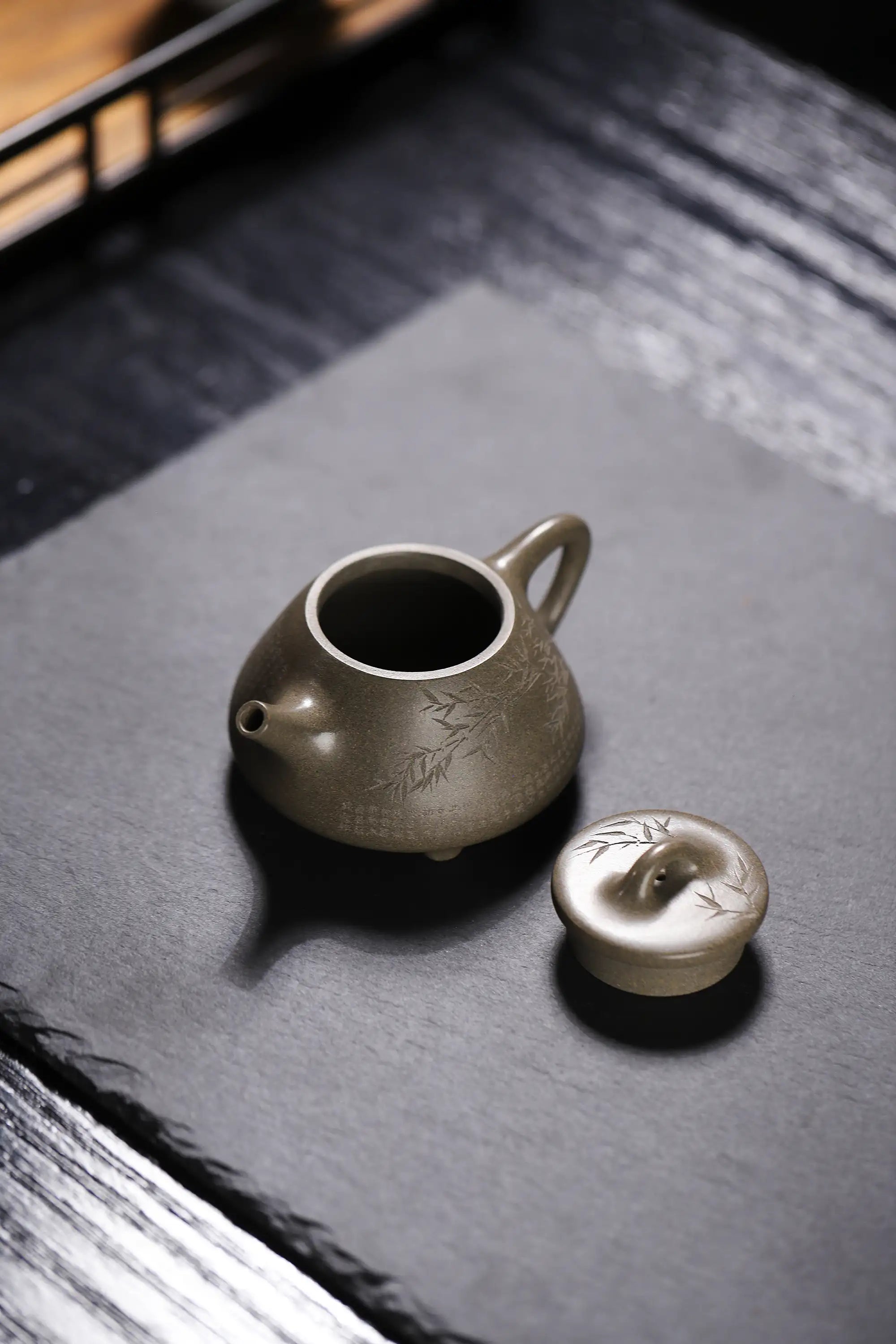 Bamboo & Calligraphy Engraving Fully Handmade Shark Skin Green-Zini Clay 'Zi Ye Shi Piao' Yixing Teapot