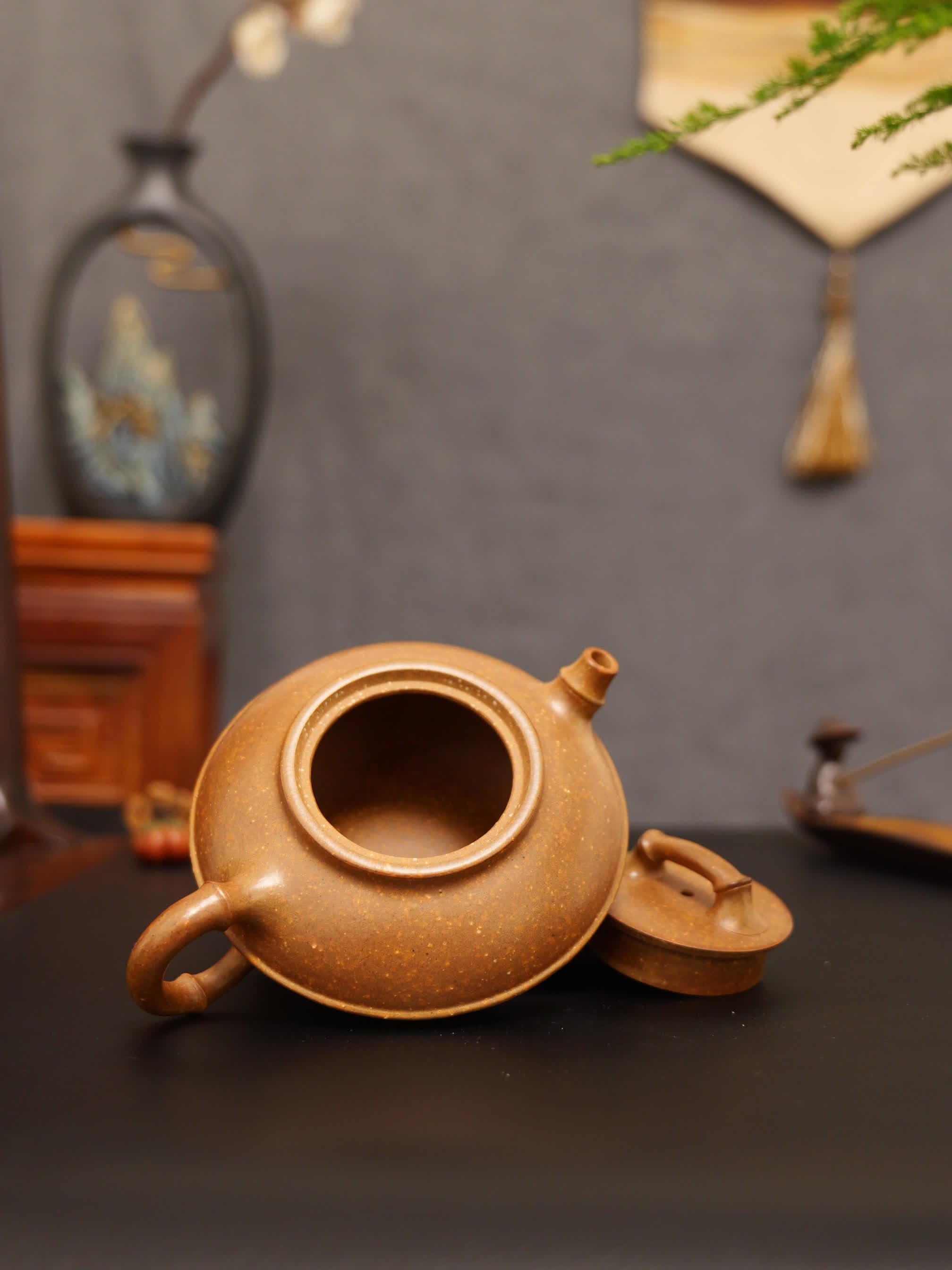 Bamboo Flat Shape Fully Handmade Flocculent Golden Duan Clay Yixing Teapot