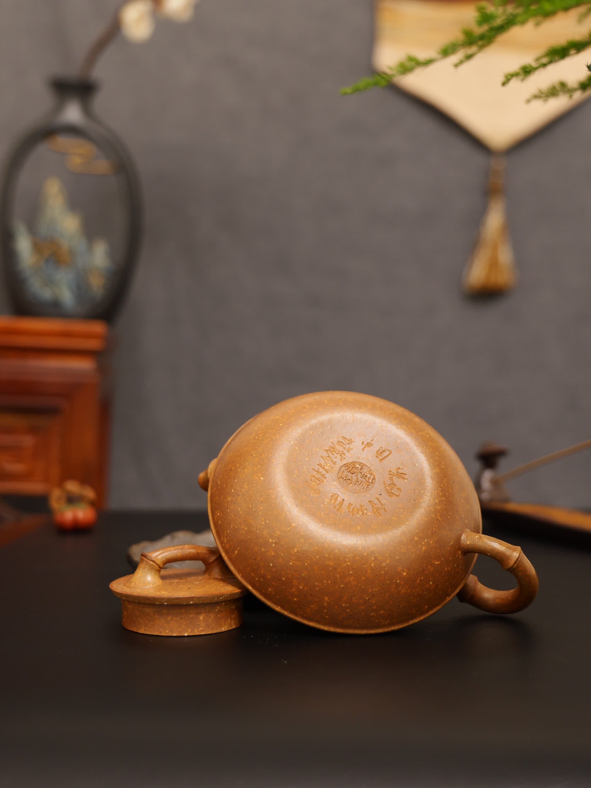Bamboo Flat Shape Fully Handmade Flocculent Golden Duan Clay Yixing Teapot