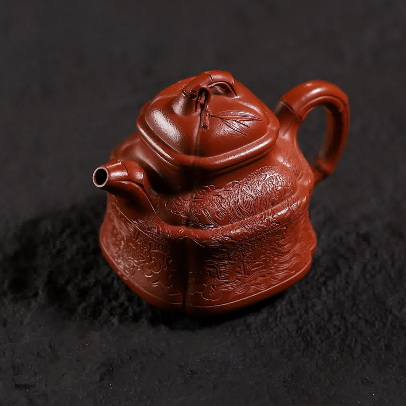 Bamboo shaped Dragon Pattern Carving Fully Handmade Zhu Ni 'Bamboo Ding' Yixing Teapot
