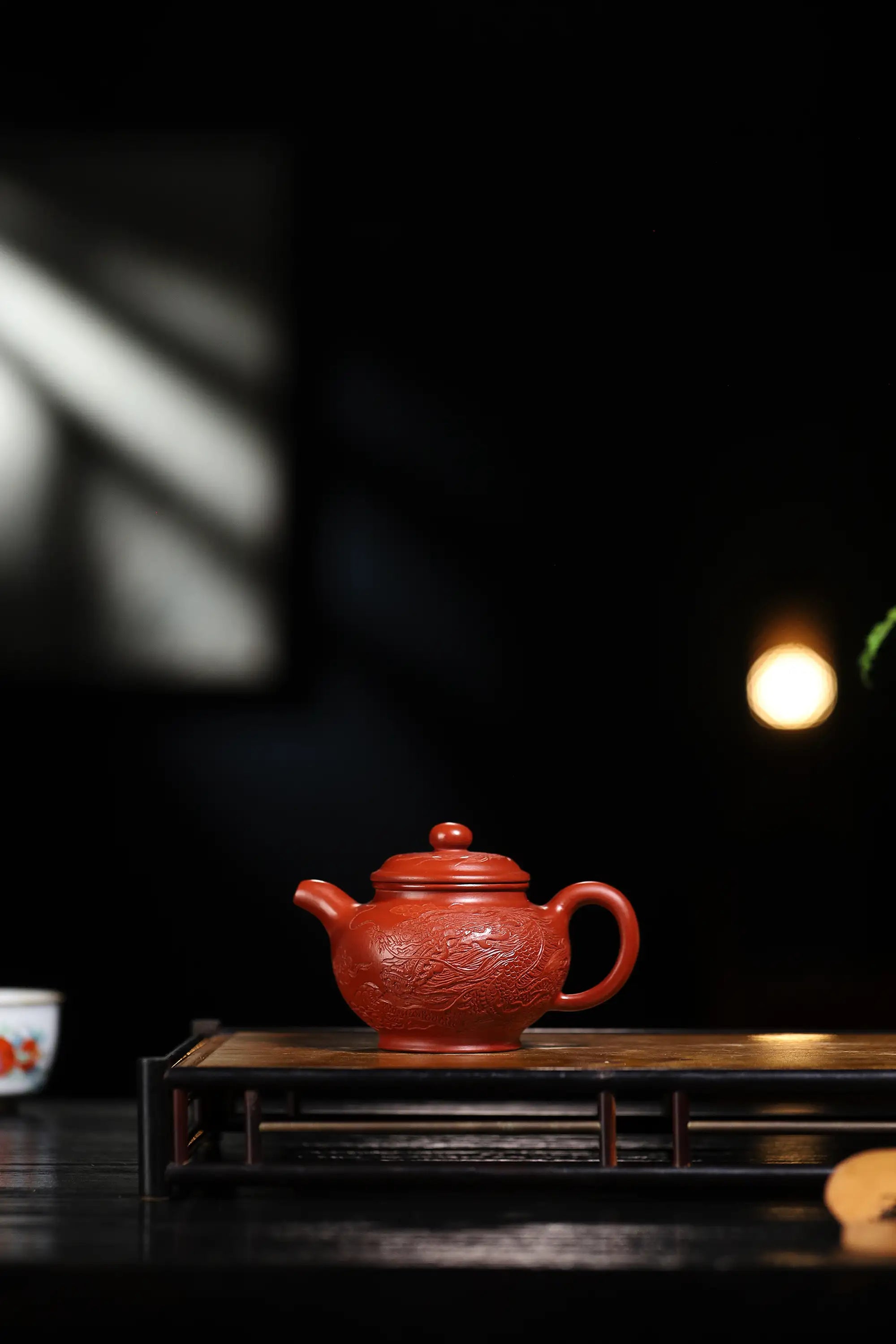 Dragon Pattern Fully Handmade Zhu Ni 'Duo Zhi' Yixing Teapot