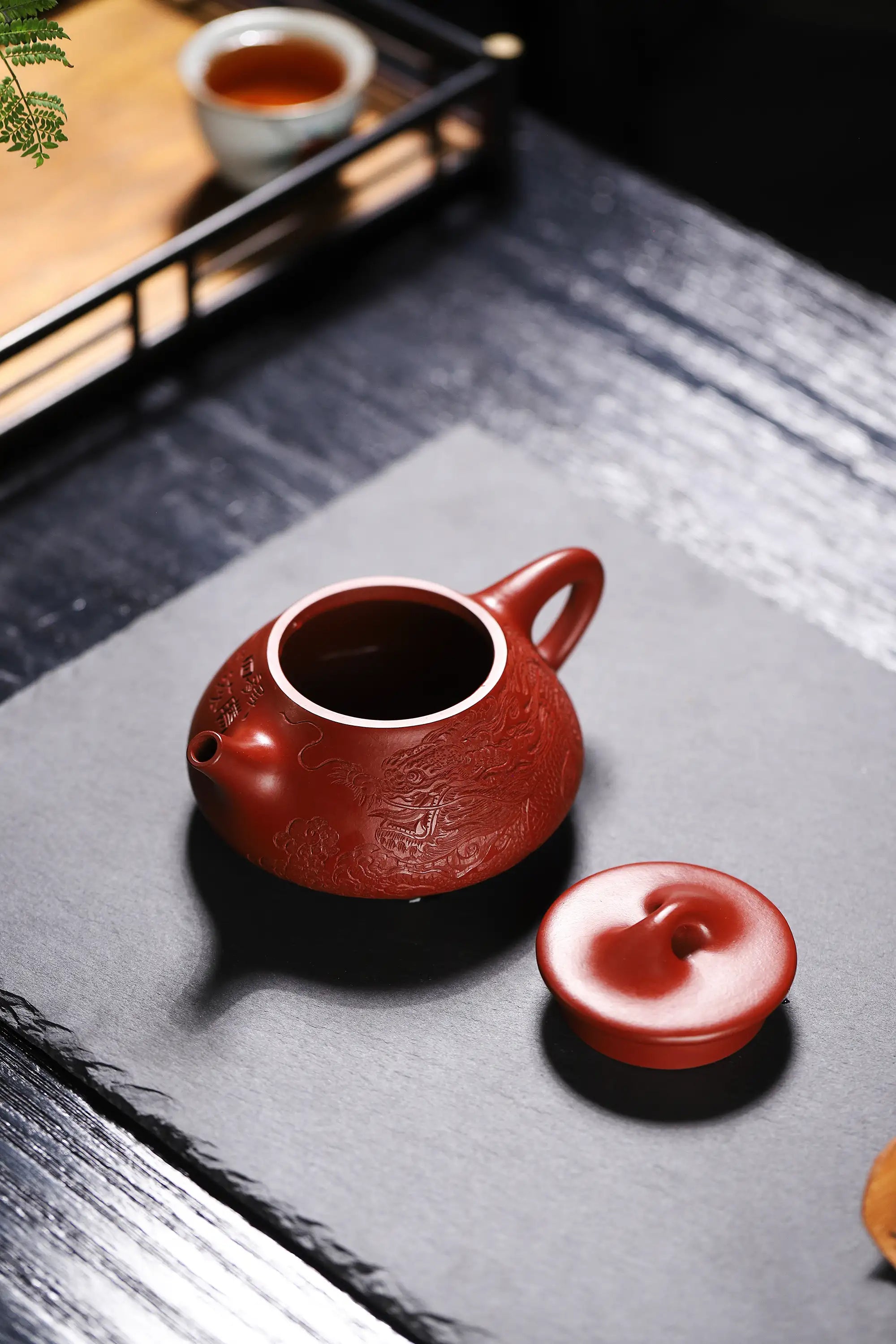 Dragon Pattern Fully Handmade Zhu Ni 'Jingzhou Shi Piao' Yixing Teapot