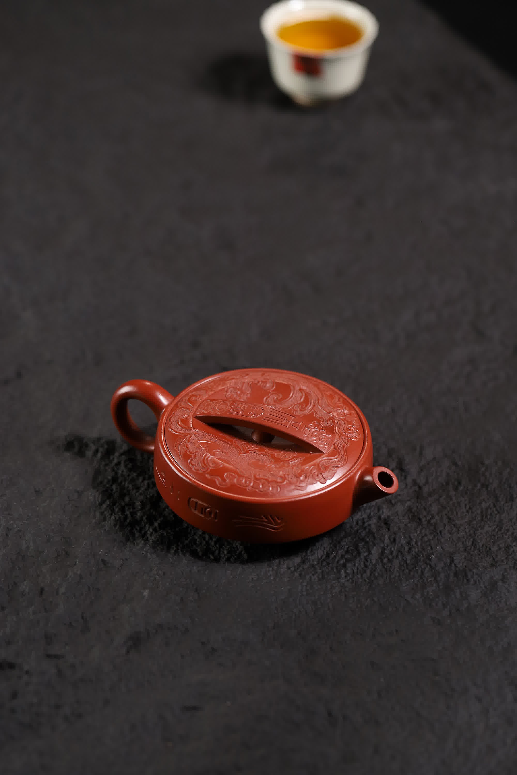 Eternal Joy & Auspicious Cloud Carving Fully Handmade Zhu Ni 'Qin Feng Han Wa' Yixing Teapot