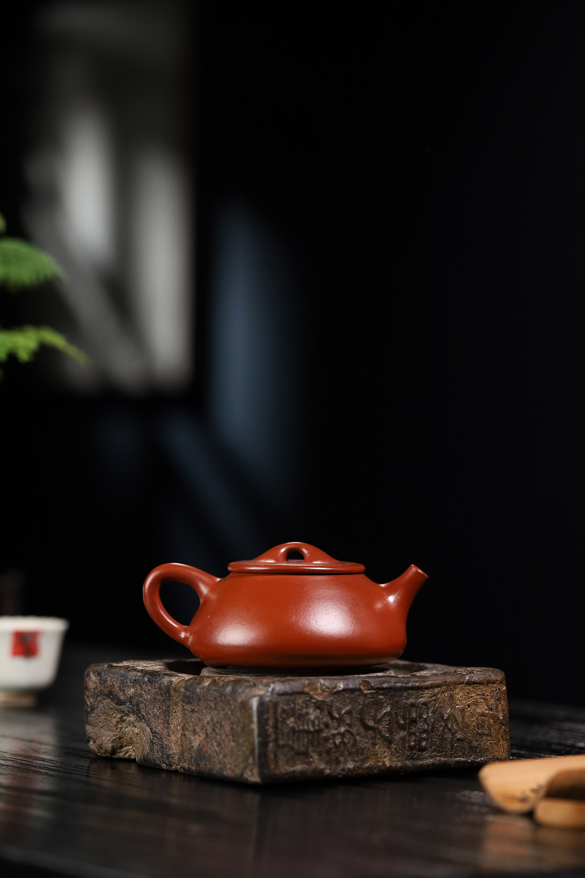 Floral & Bird Painting Fully Handmade Red Clay 'Jingzhou Shi Piao' Yixing Teapot