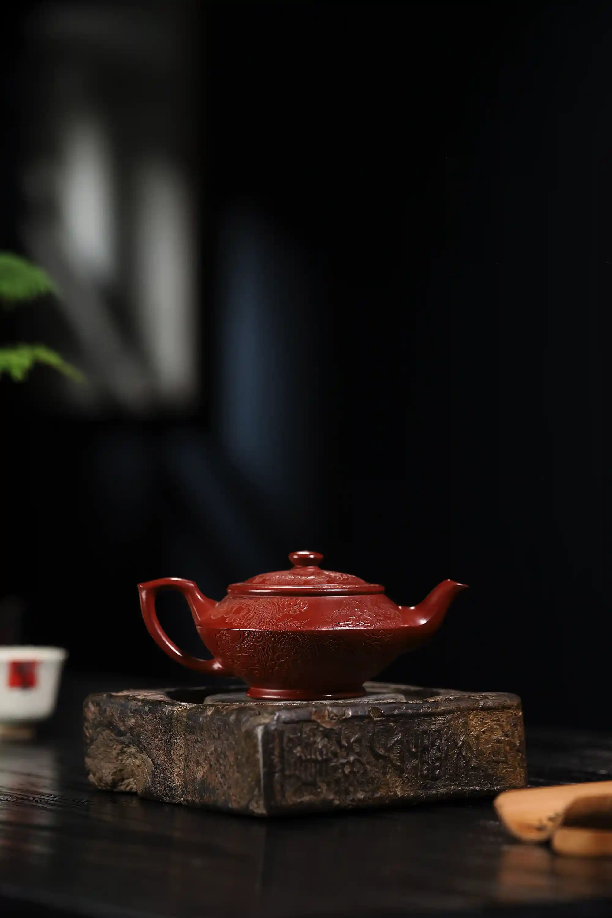 Han Yun Shape Handmade Imperial Dragon Red Clay Zhu Ni Yixing Teapot