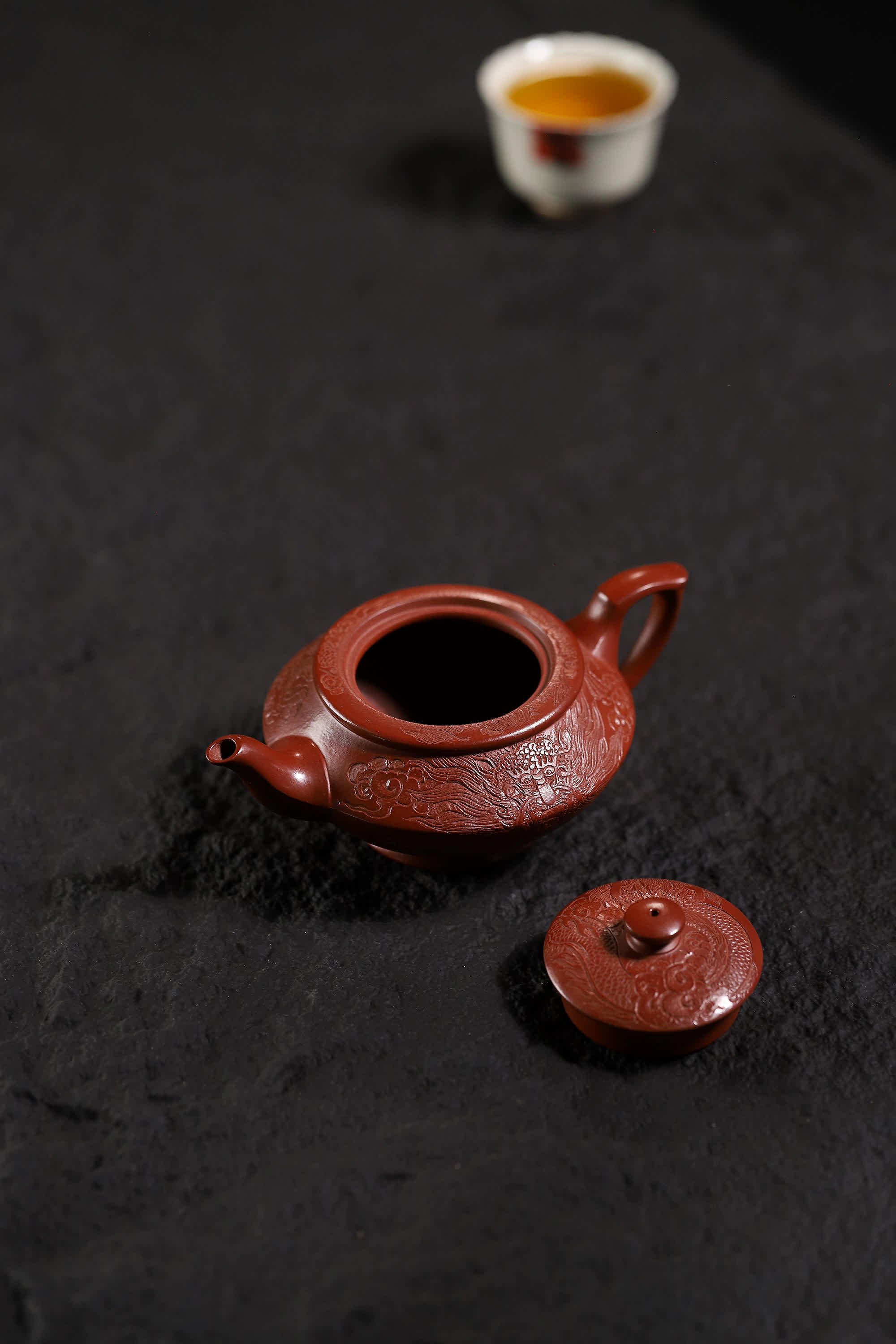 Han Yun Shape Handmade Imperial Dragon Red Clay Zhu Ni Yixing Teapot
