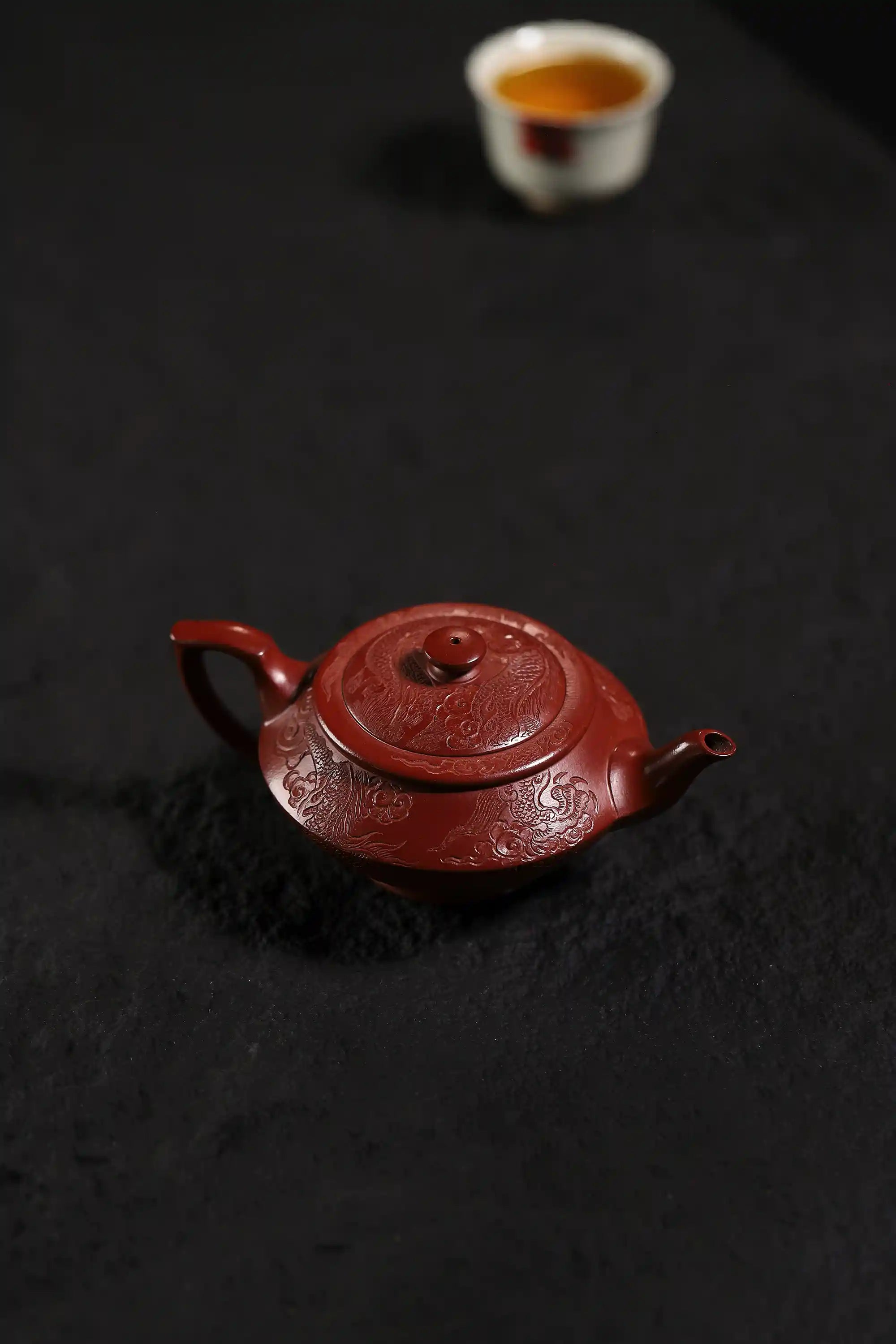 Han Yun Shape Handmade Imperial Dragon Red Clay Zhu Ni Yixing Teapot