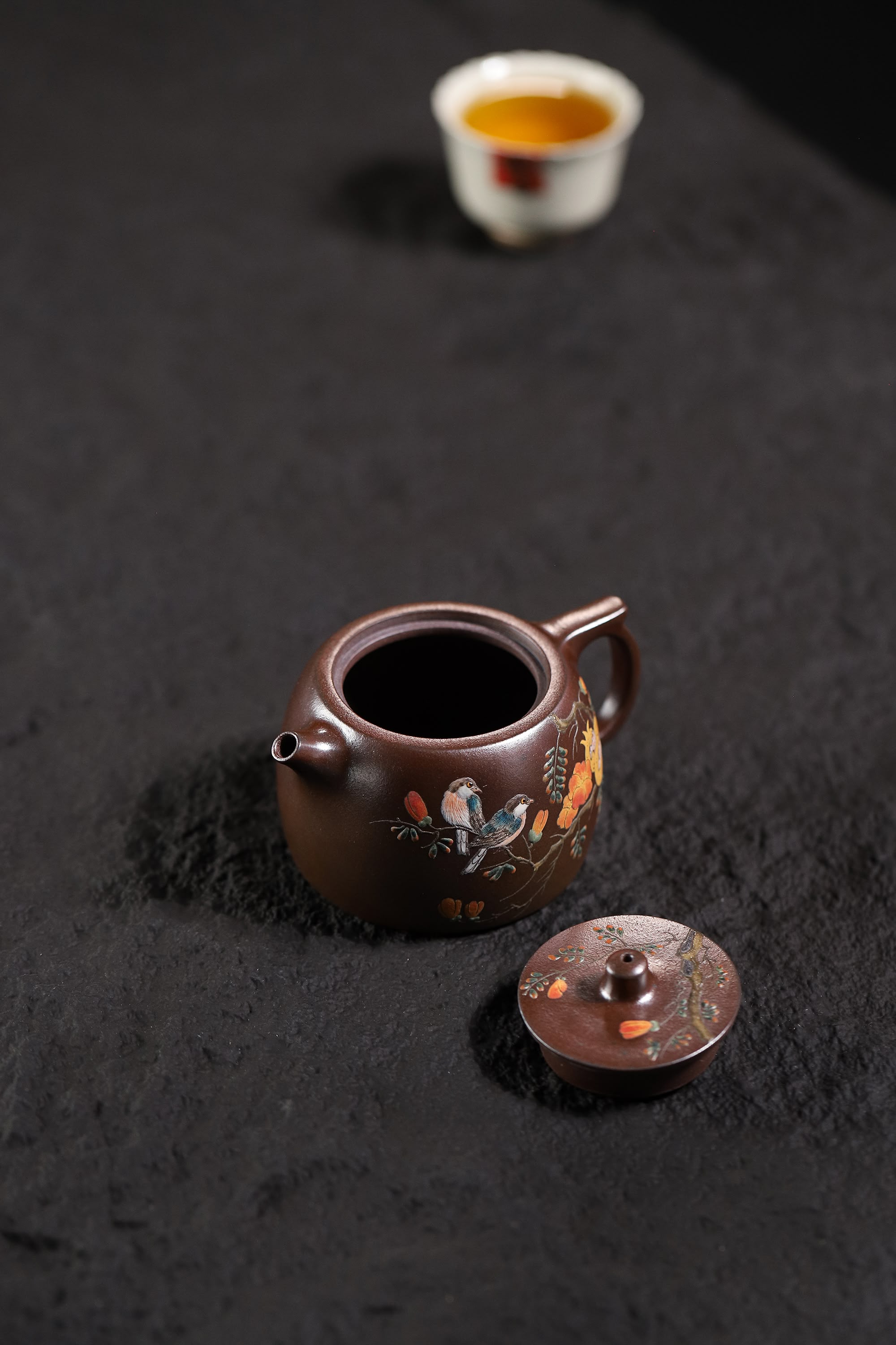 Well Curb Shape & Hand-Painted Peony & Bird Design Handcrafted TianQing Clay Wood-Fired Yixing Teapot