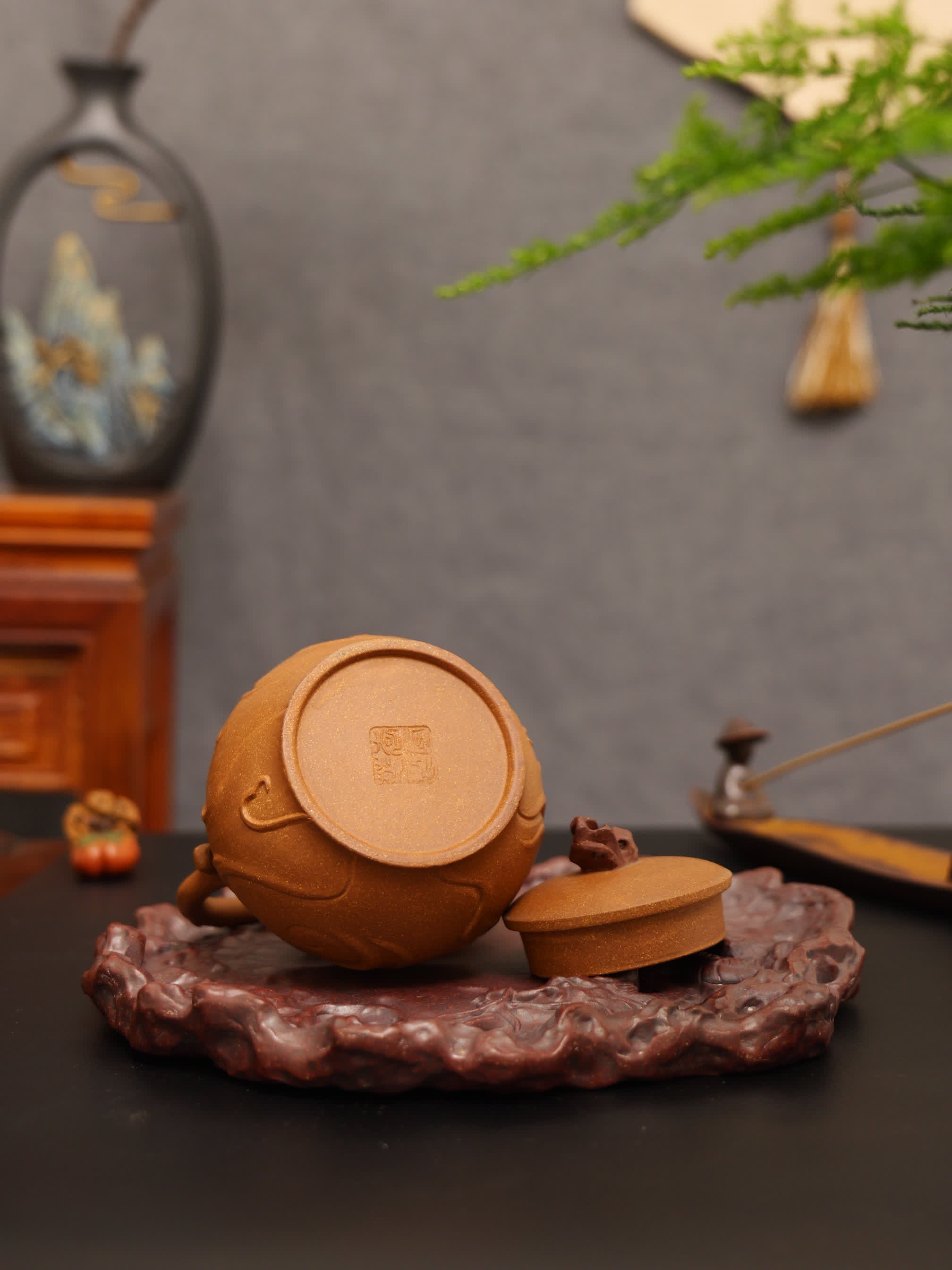 Incense Burner Lifting Handle Fully Handmade Flocculent Golden Duan Clay Yixing Teapot