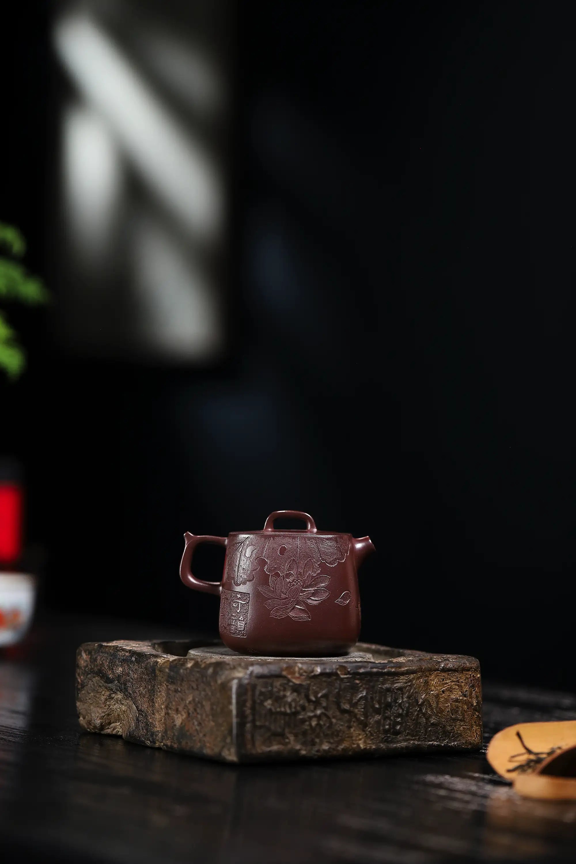 Lotus & Leaf Carving Fully Handmade Dragon Blood-Purple Clay 'Mixed Square Well Curb' Yixing Teapot