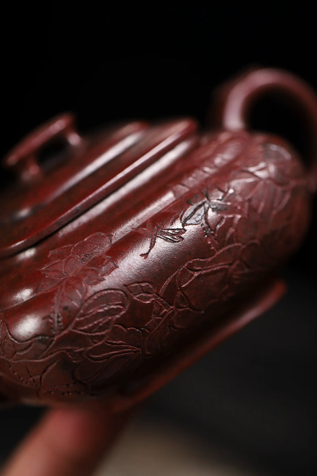 Lotus & Leaf Carving Fully Handmade Zijinsha-Purple Clay 'Shang Xin Qiao Square' Yixing Teapot