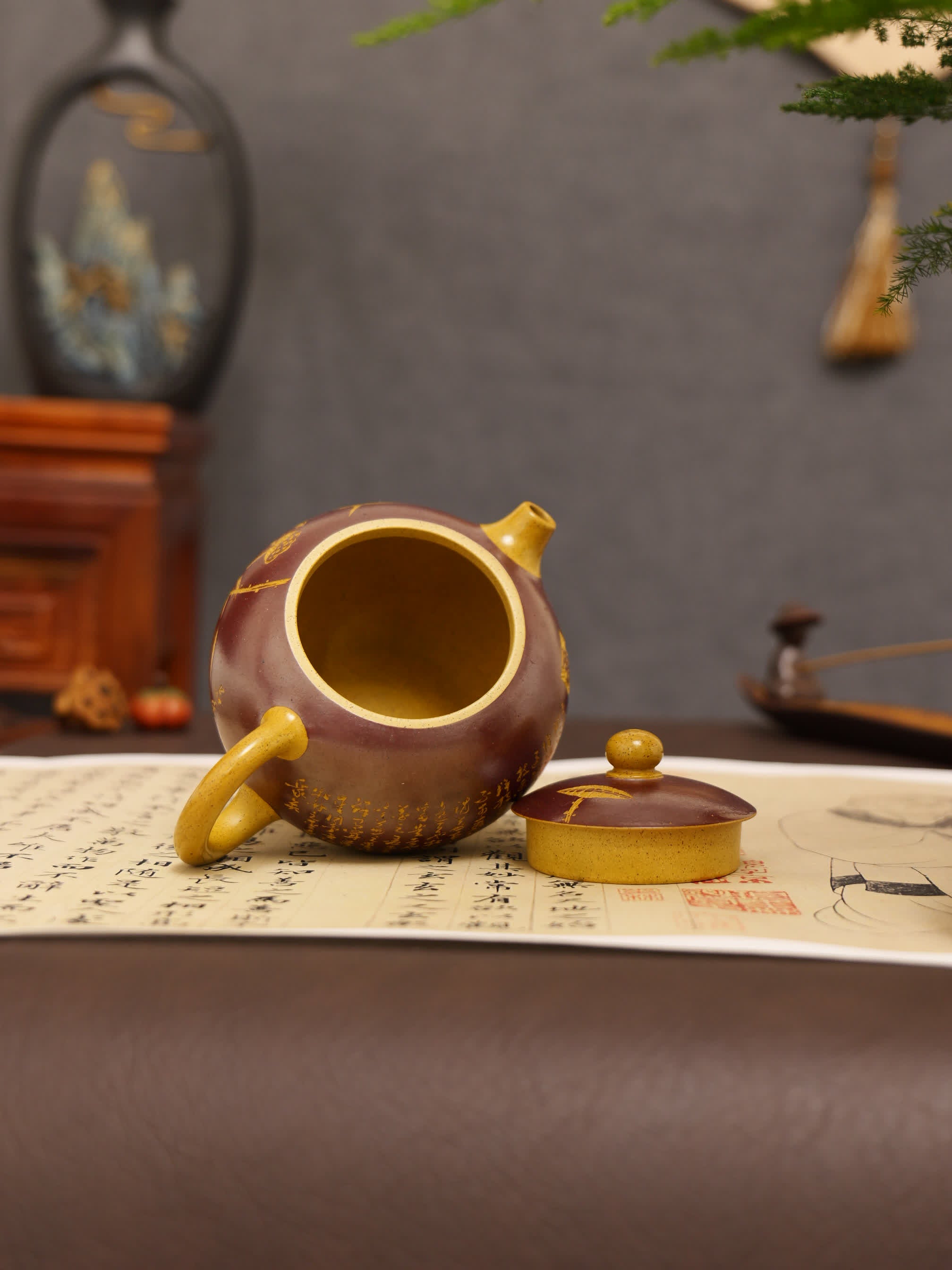 Lotus & 'Ode to Lotus' Carving Fully Handmade Duan Clay 'Xishi' Yixing Teapot