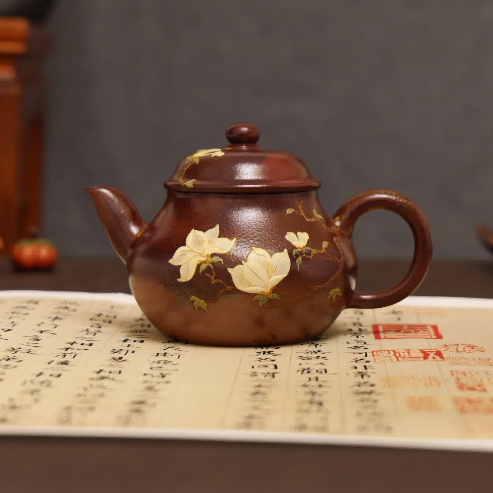 Magnolia Clay-Painting Fully Handmade Wood-fired Zhu Ni 'Gao Pan' Yixing Teapot