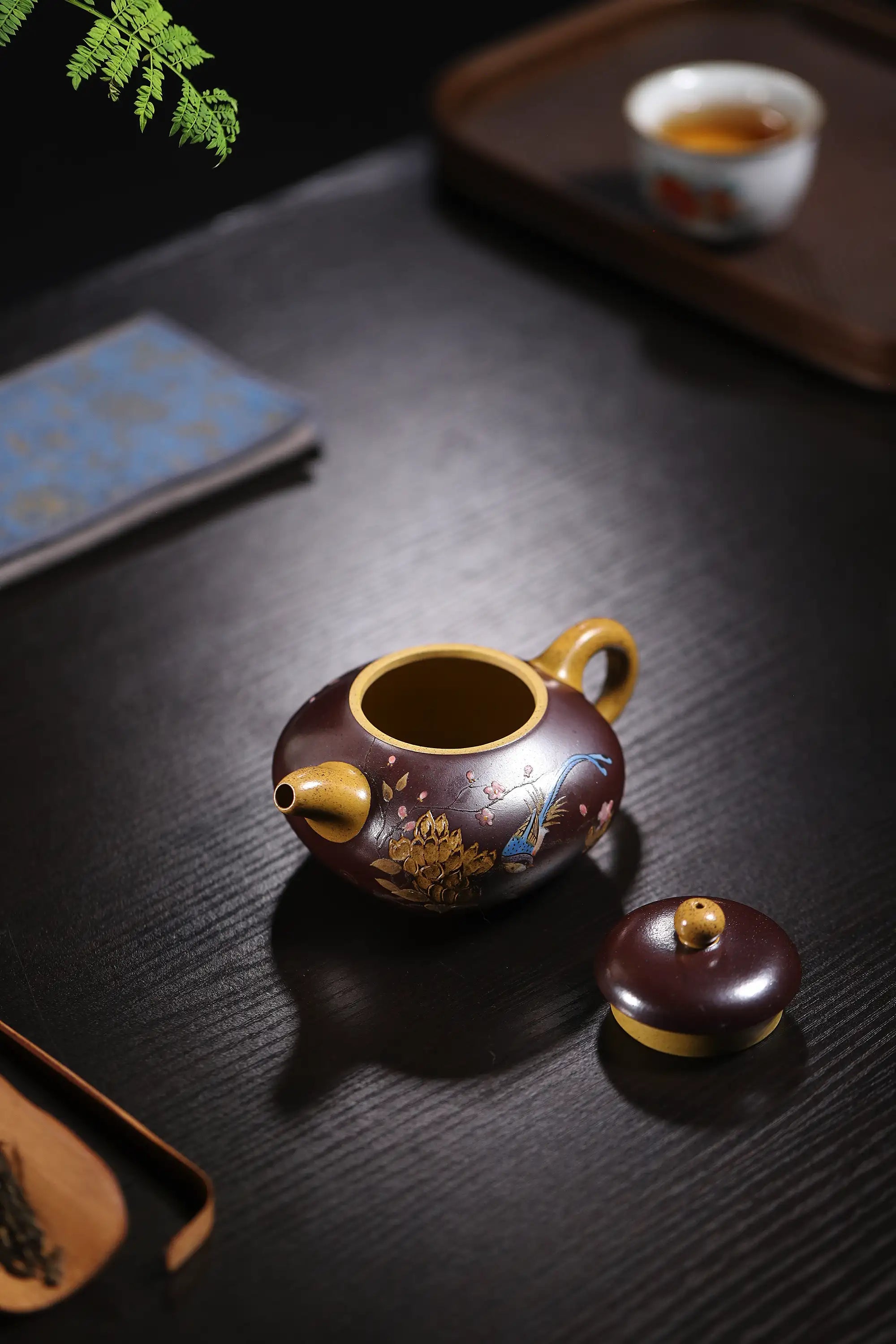 Magpie on Plum Blossom Powder-Decorated Fully Handmade Golden Duan Clay 'Short Pear' Yixing Teapot