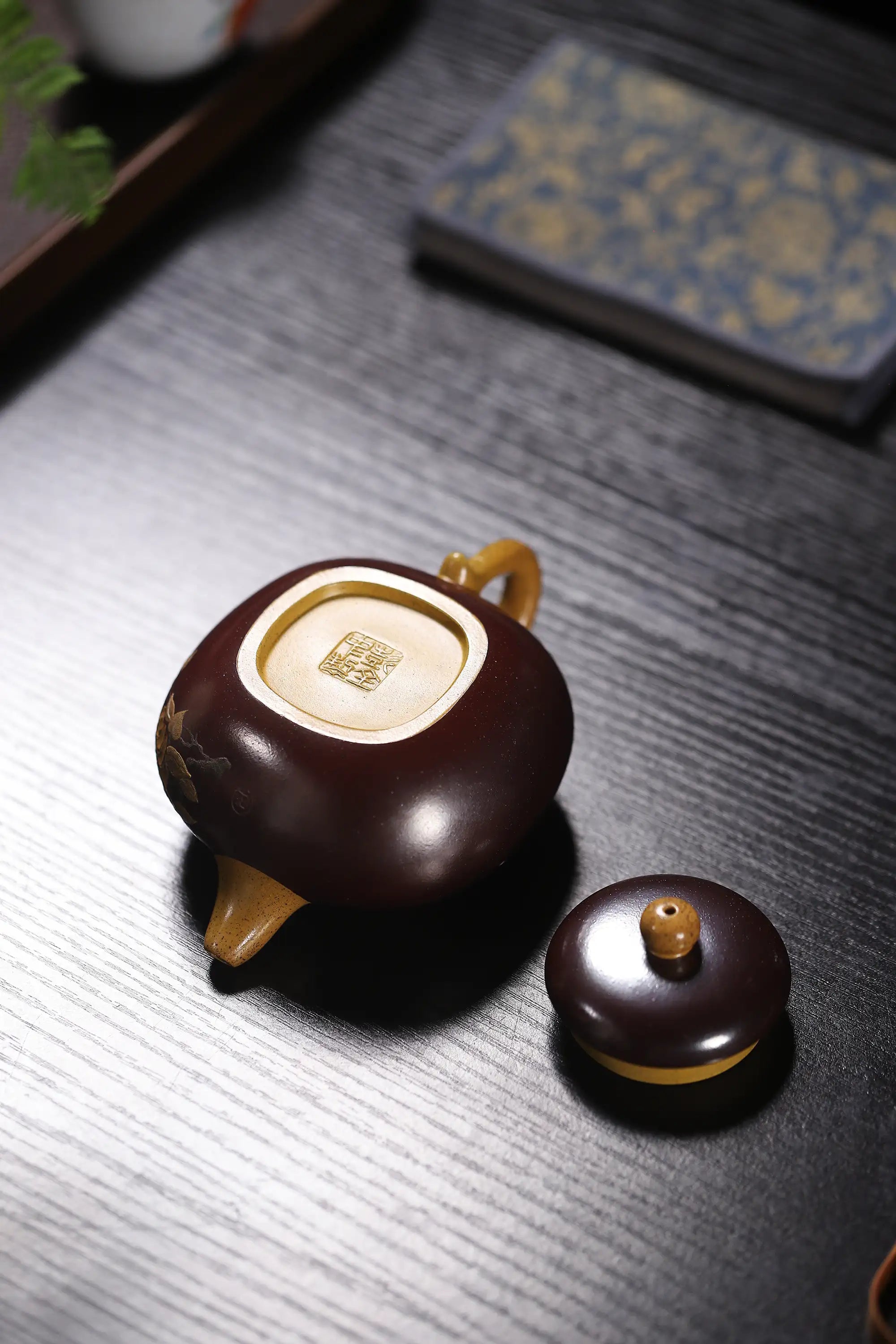 Magpie on Plum Blossom Powder-Decorated Fully Handmade Golden Duan Clay 'Short Pear' Yixing Teapot