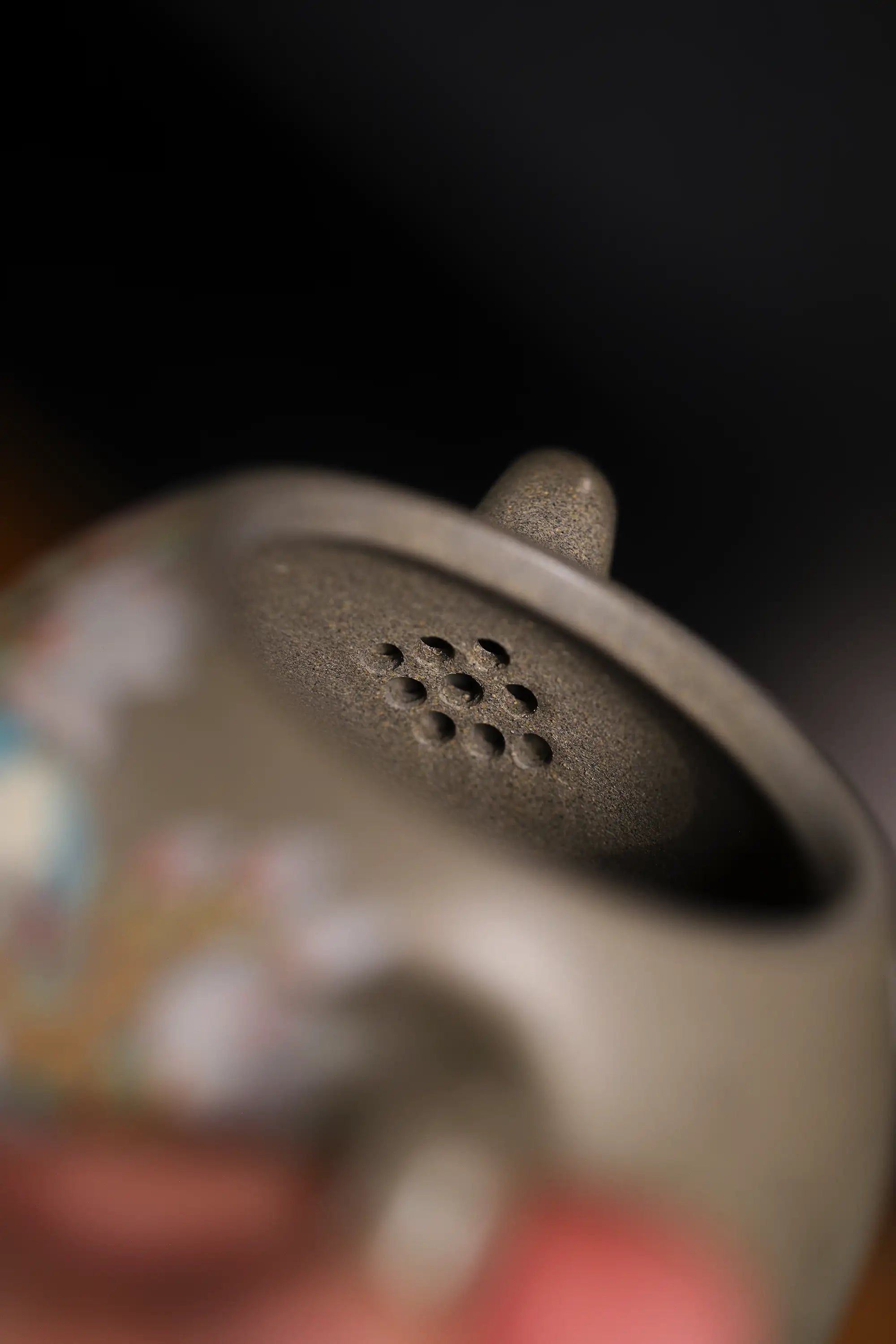 Magpie on Plum Branch Clay-Painting Fully Handmade Sharkskin Green Clay 'Qin Quan' Yixing Teapot
