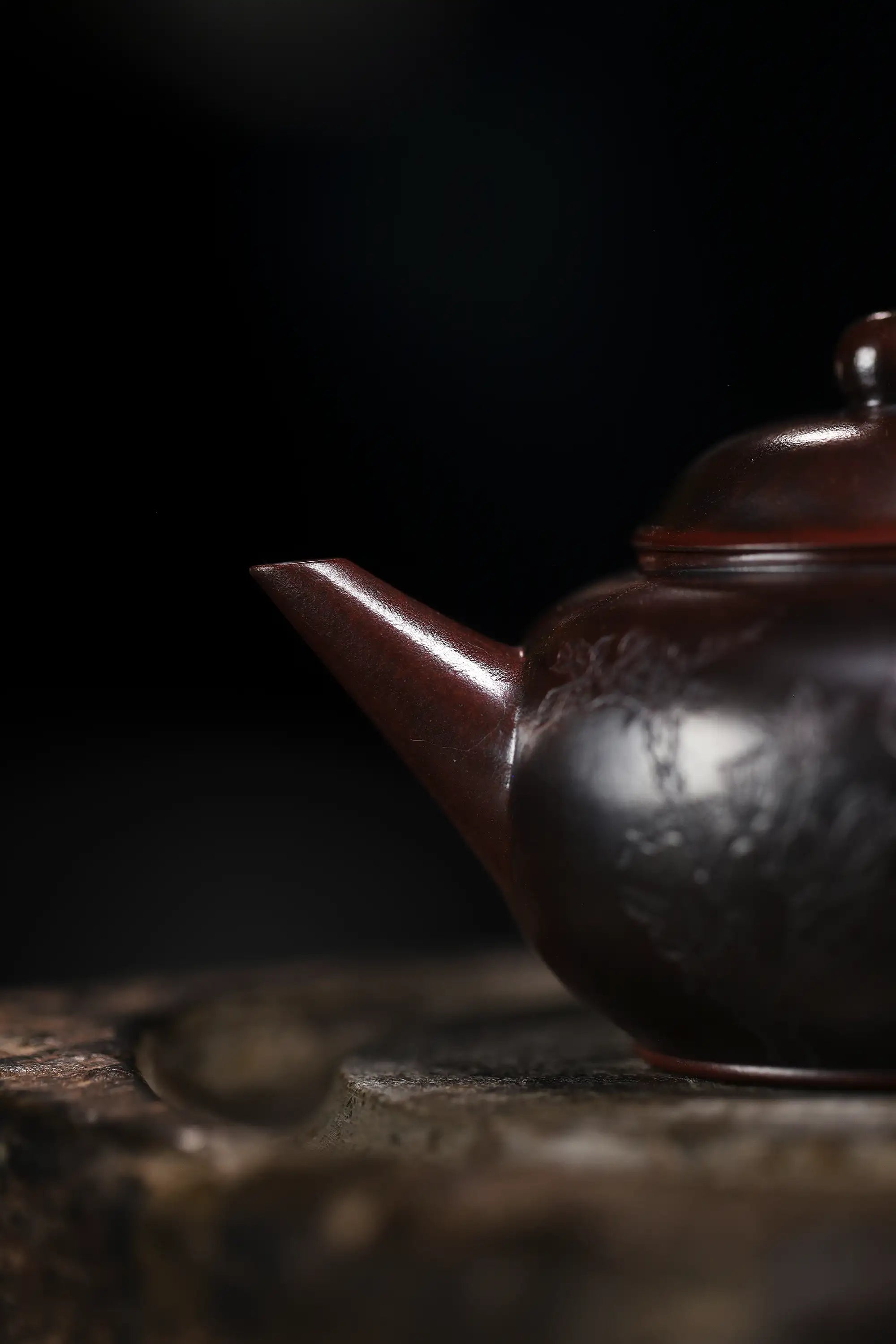 Magpie on Plum Branch Engraving Fully Handmade Purple Gold Sand 'Shui Ping' Yixing Teapot