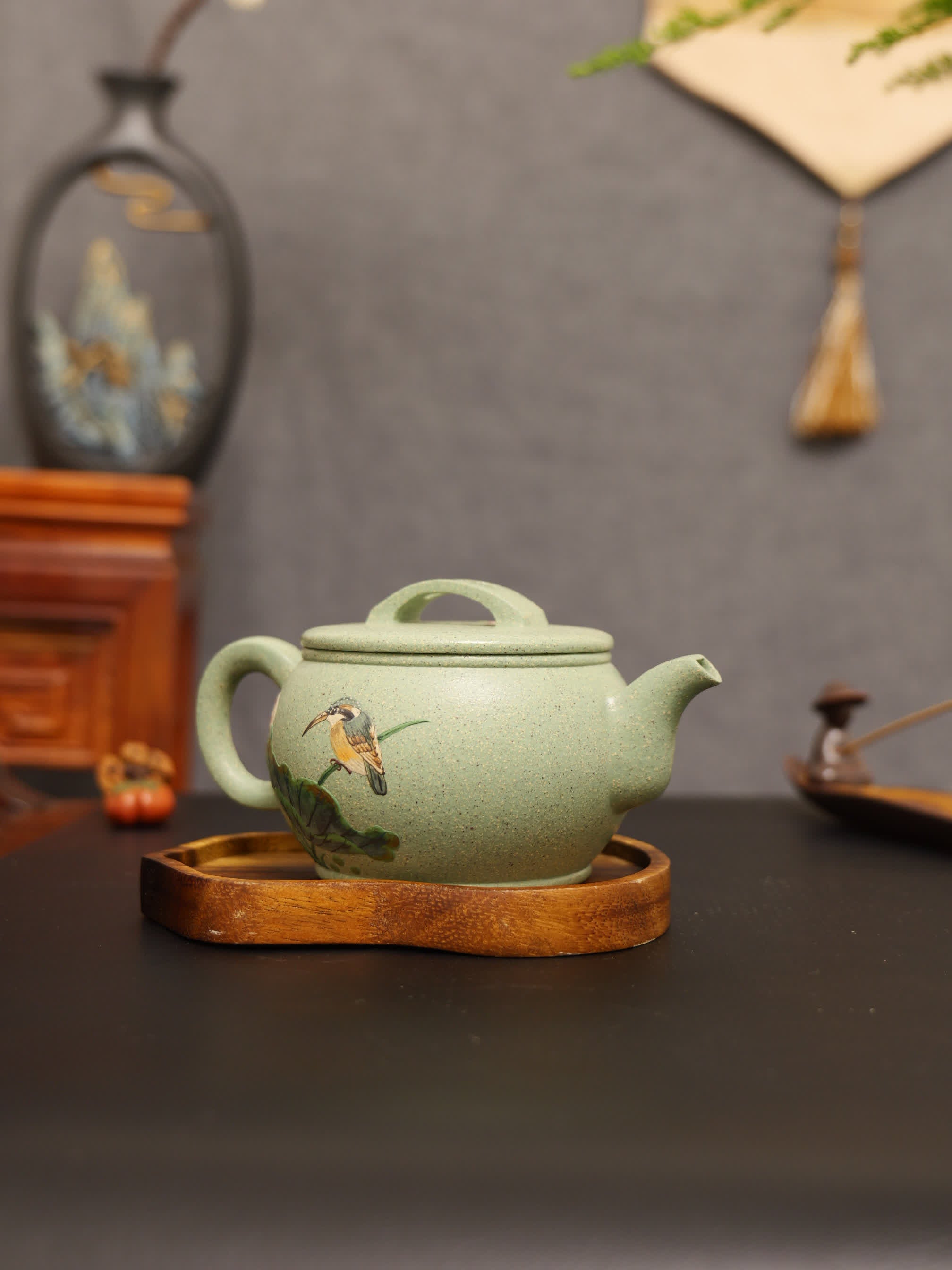 Magpie & Lotus Painting Fully Handmade Jade Sand-Green Clay 'Han Wa' Yixing Teapot