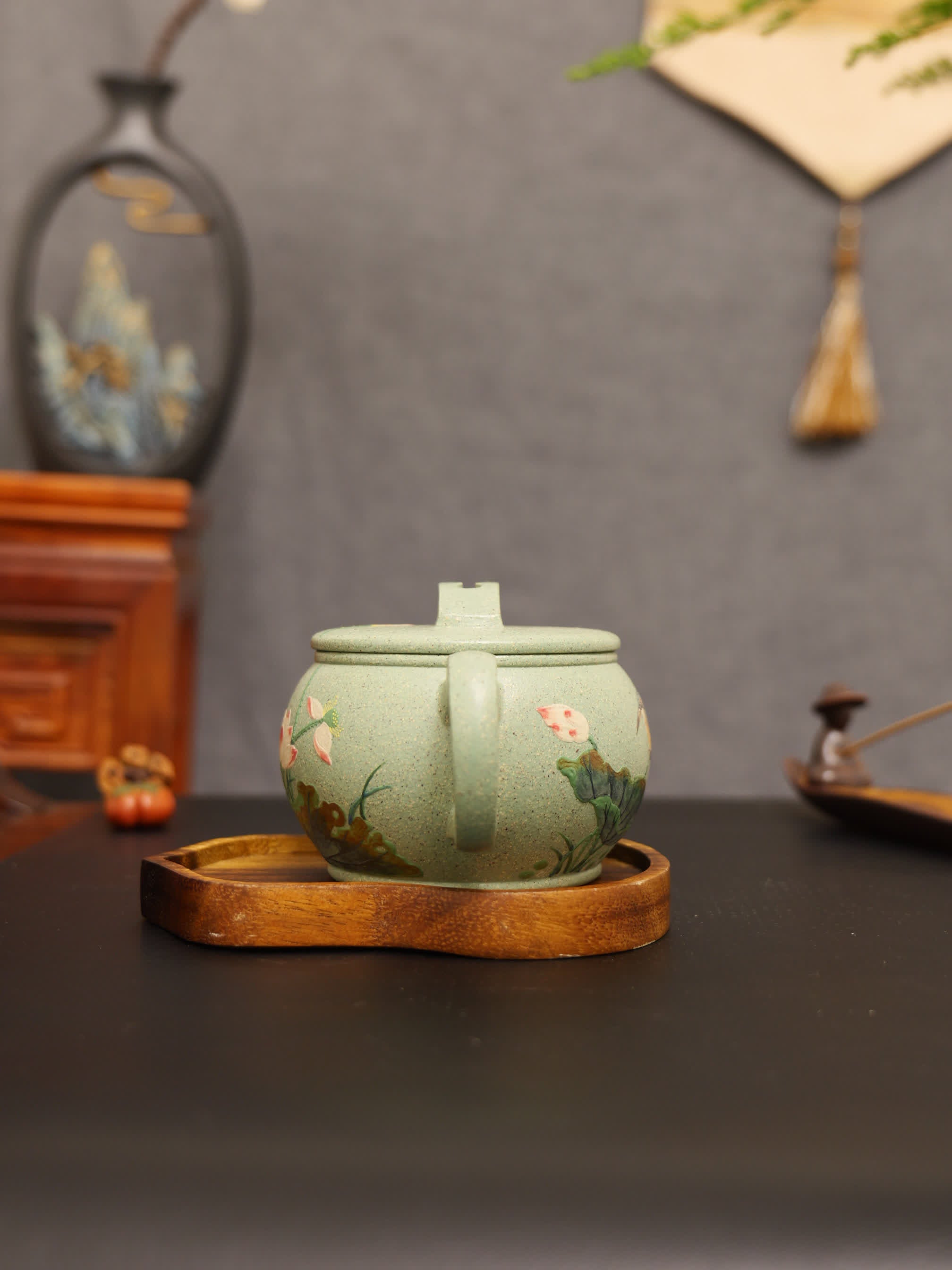 Magpie & Lotus Painting Fully Handmade Jade Sand-Green Clay 'Han Wa' Yixing Teapot