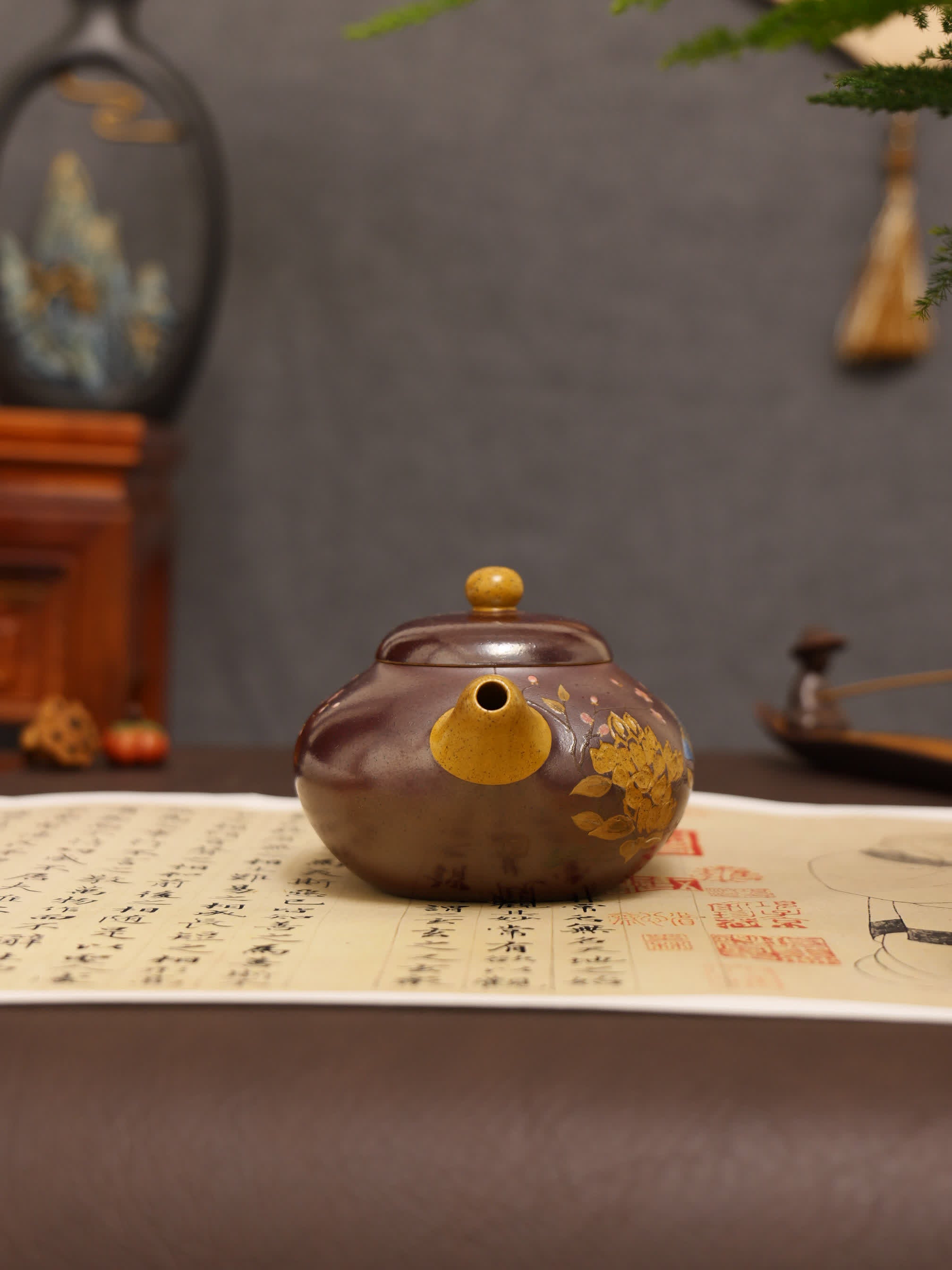 Magpie on Plum Blossom Powder-Decorated Fully Handmade Golden Duan Clay 'Short Pear' Yixing Teapot