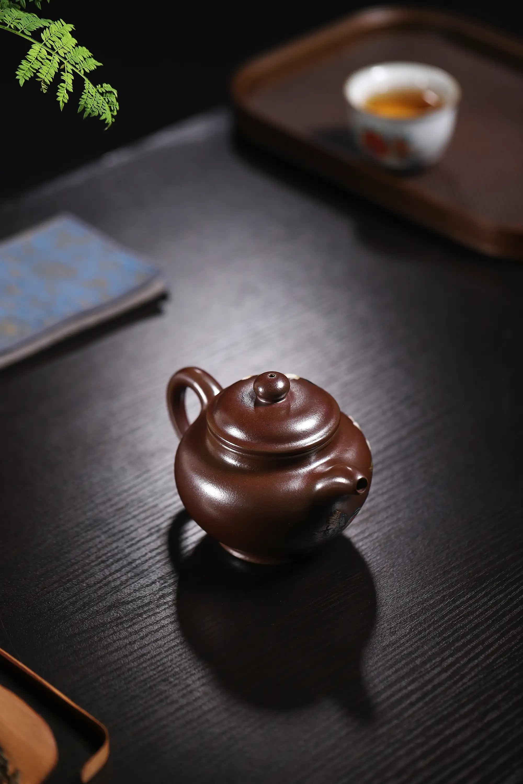 Orchid Painting Fully Handmade Tianqing-Purple Clay 'Duo Zhi' Yixing Teapot