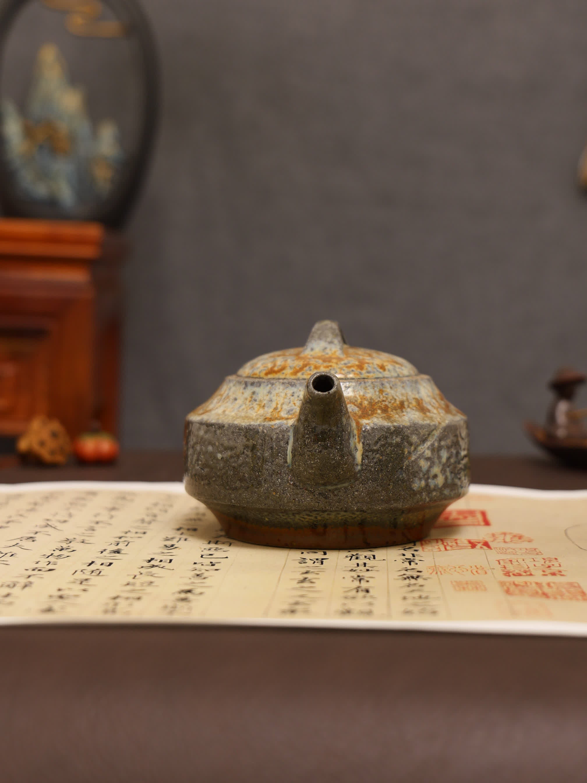 Orchid Carving Fully Handmade Purple Clay 'Hanjun' Yixing Teapot