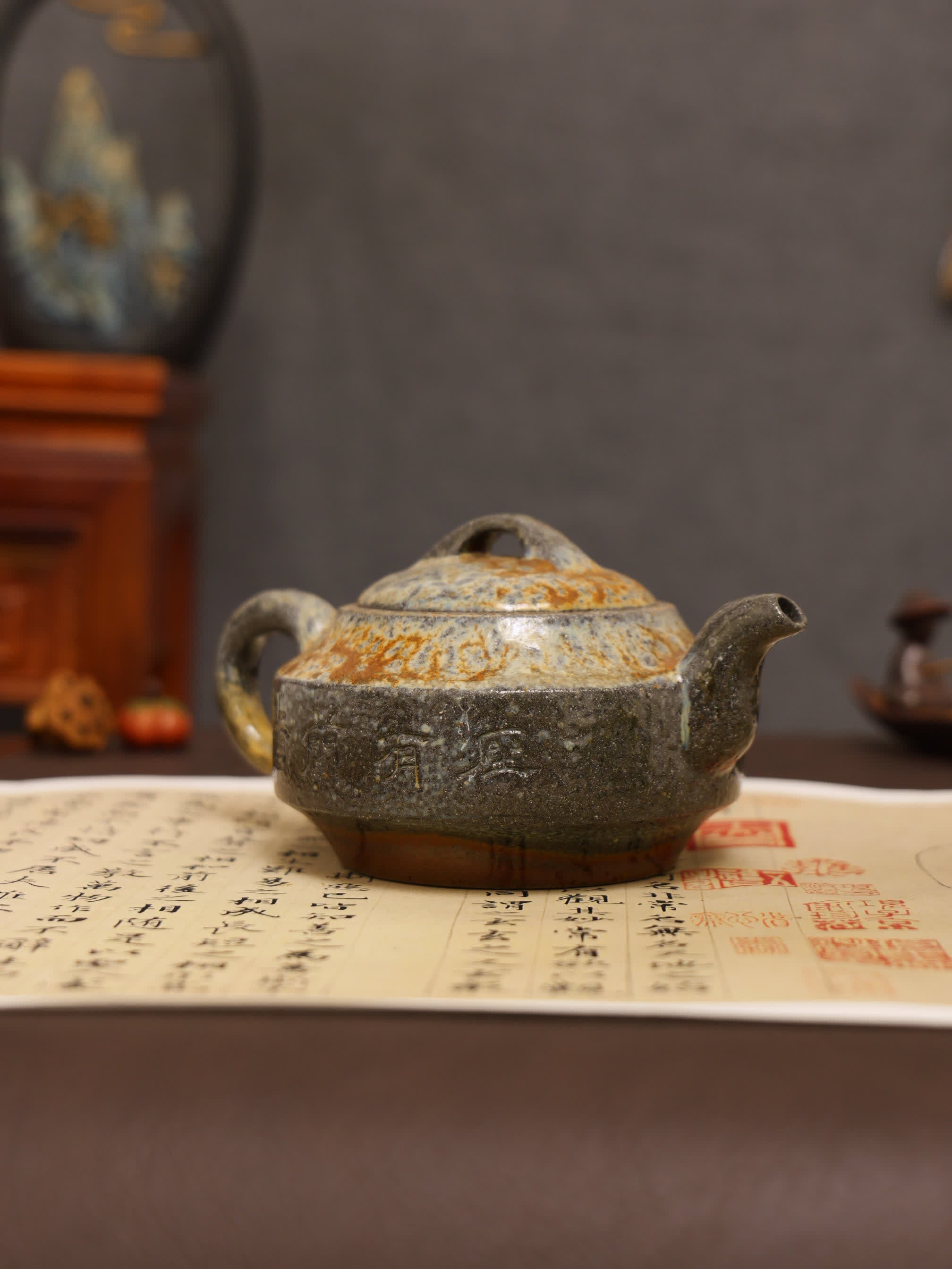 Orchid Carving Fully Handmade Purple Clay 'Hanjun' Yixing Teapot