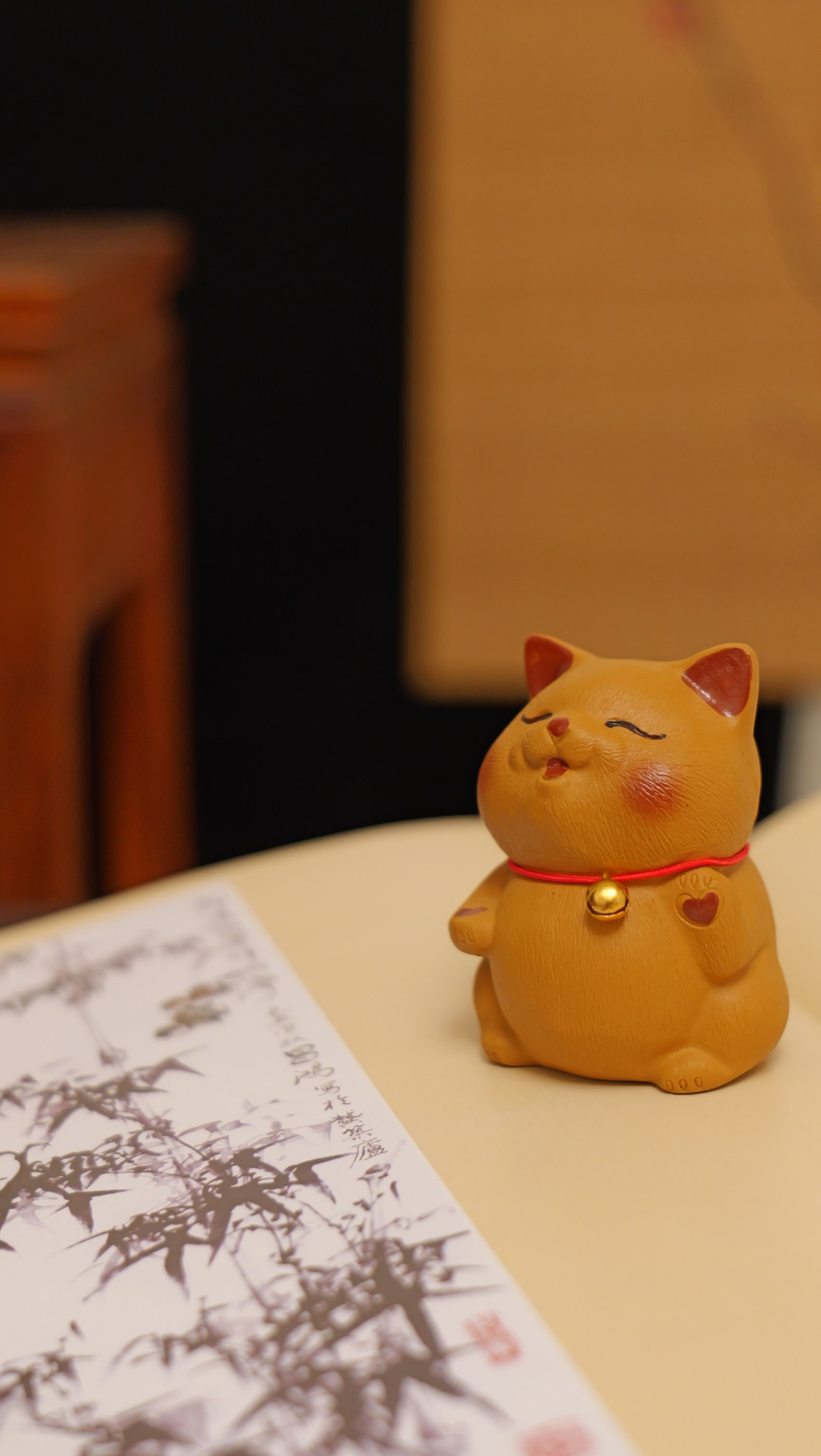 cute yellow kitten handmade pottery figurine decor (tea pet) made in yixing purple clay