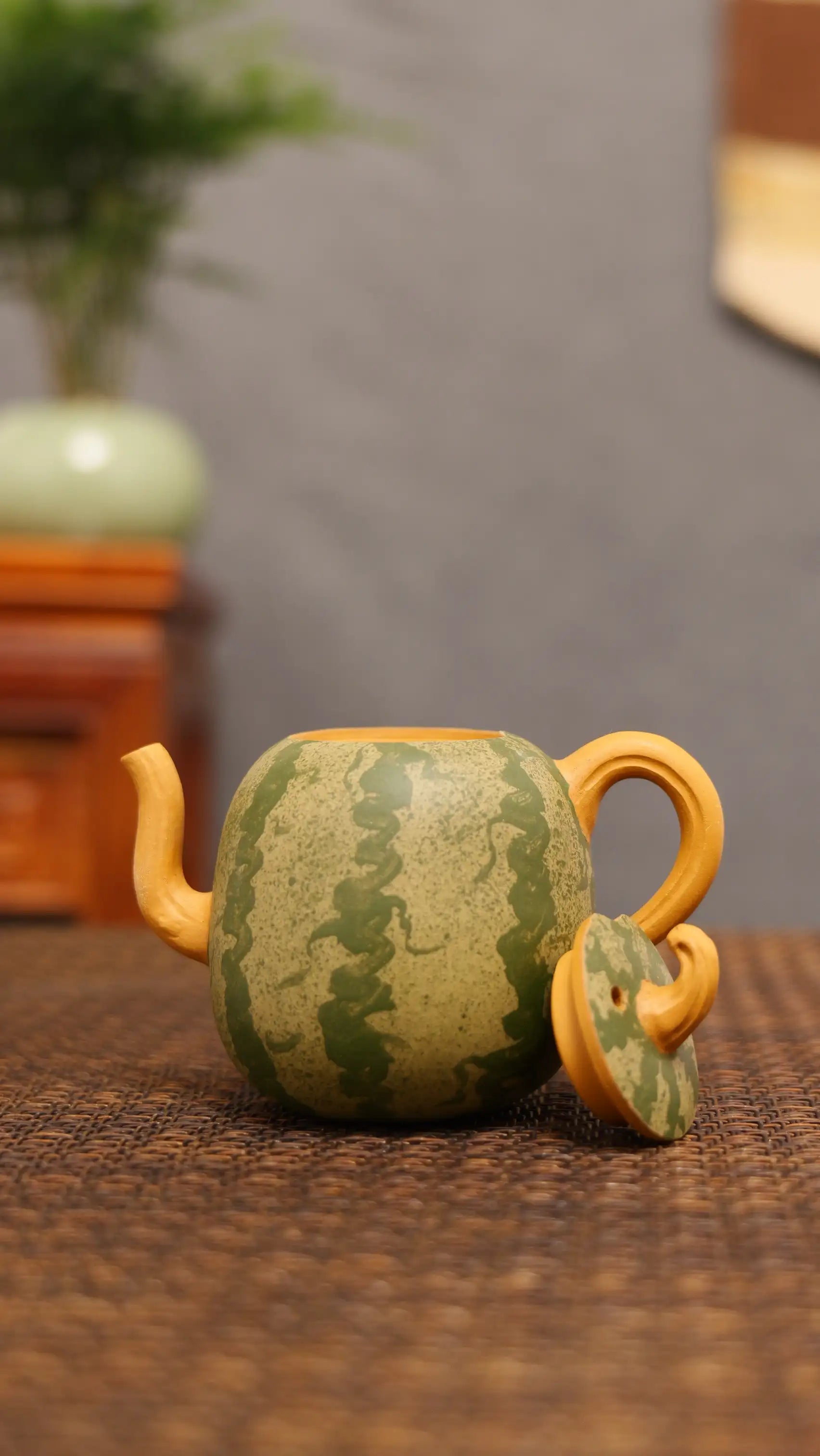 Summer Melon Serenity - Yixing Zisha Teapot