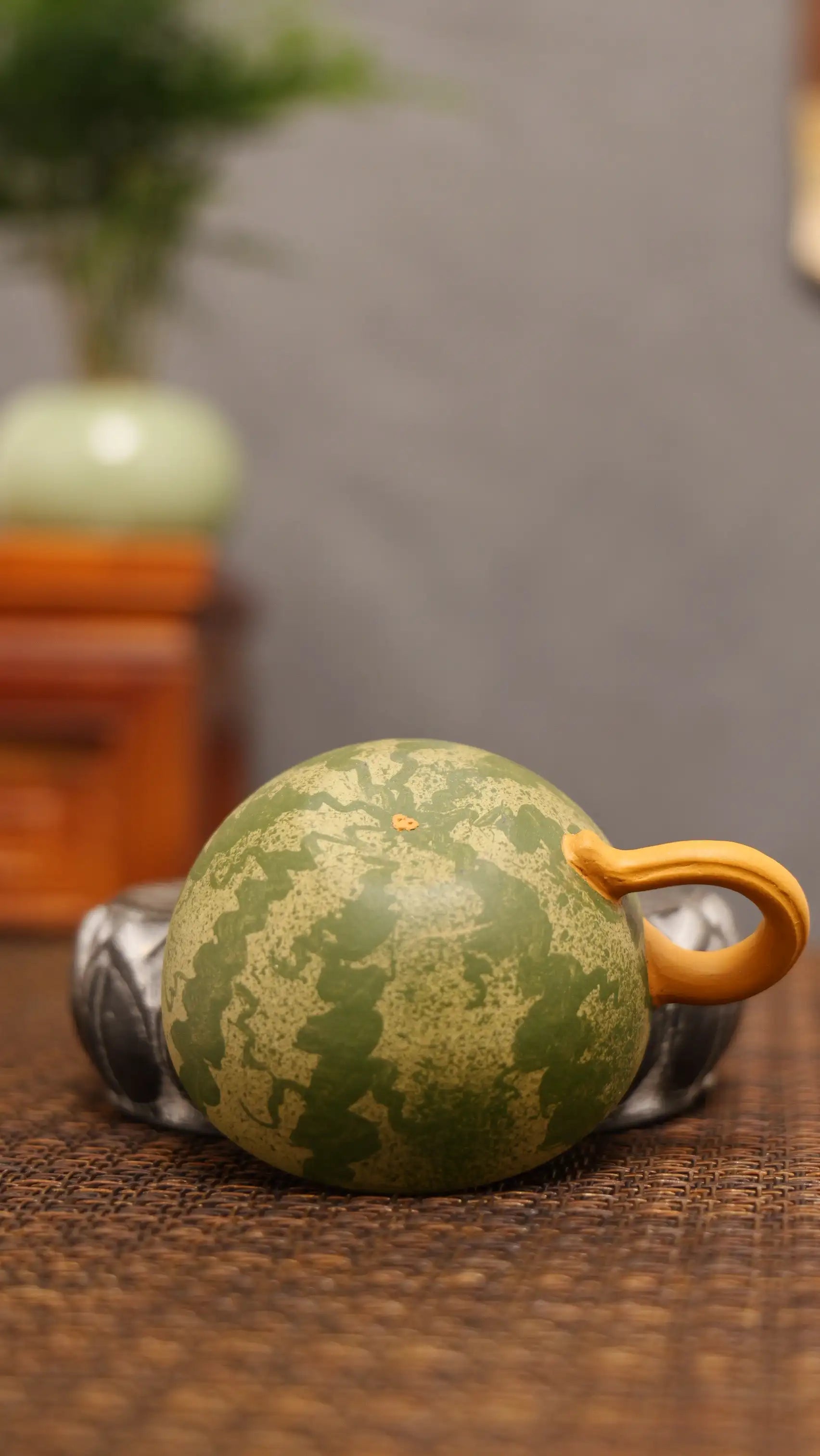 Summer Melon Serenity - Yixing Zisha Teapot