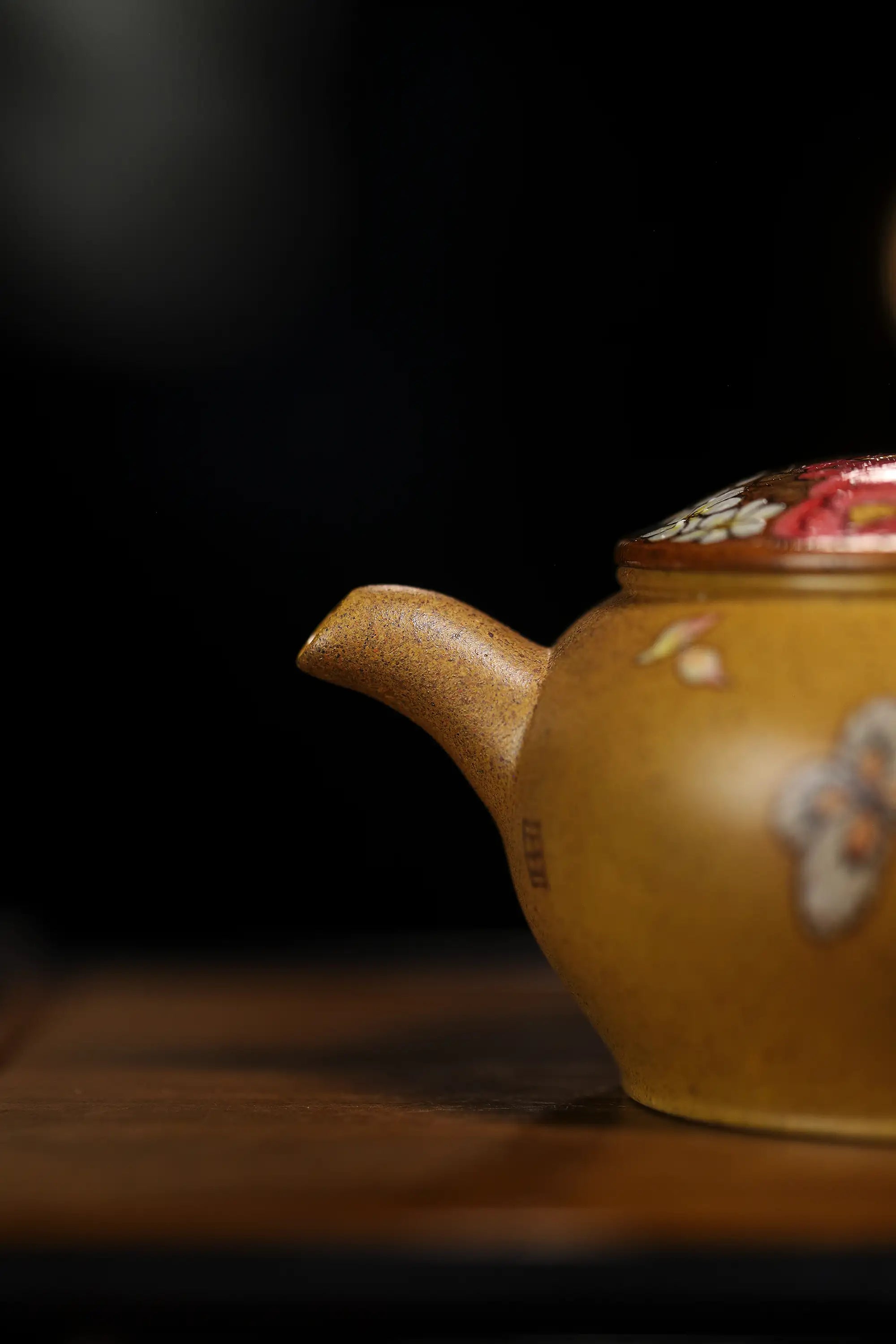 Peony & Butterfly Painting Fully Handmade Golden Duan Clay Yixing Teapot