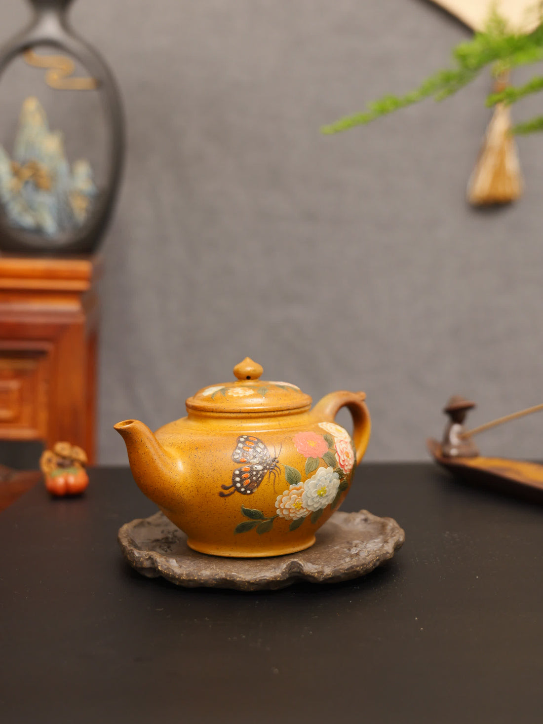 Peony Painting Fully Handmade Golden Duan Clay 'Xiao Ying' Yixing Teapot
