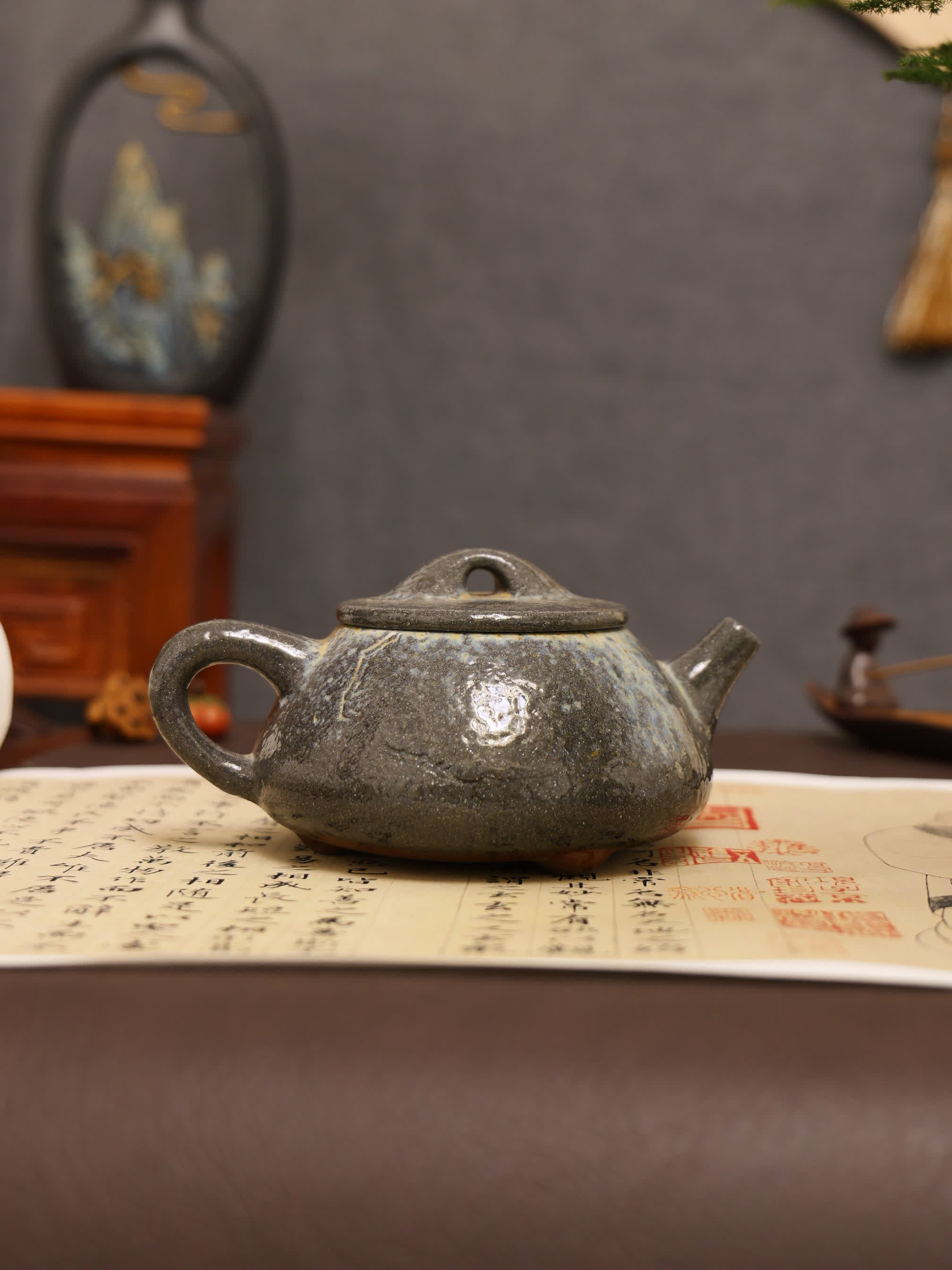 Plum Blossom Carving Fully Handmade Purple Clay 'Jingzhou Shi Piao' Yixing Teapot