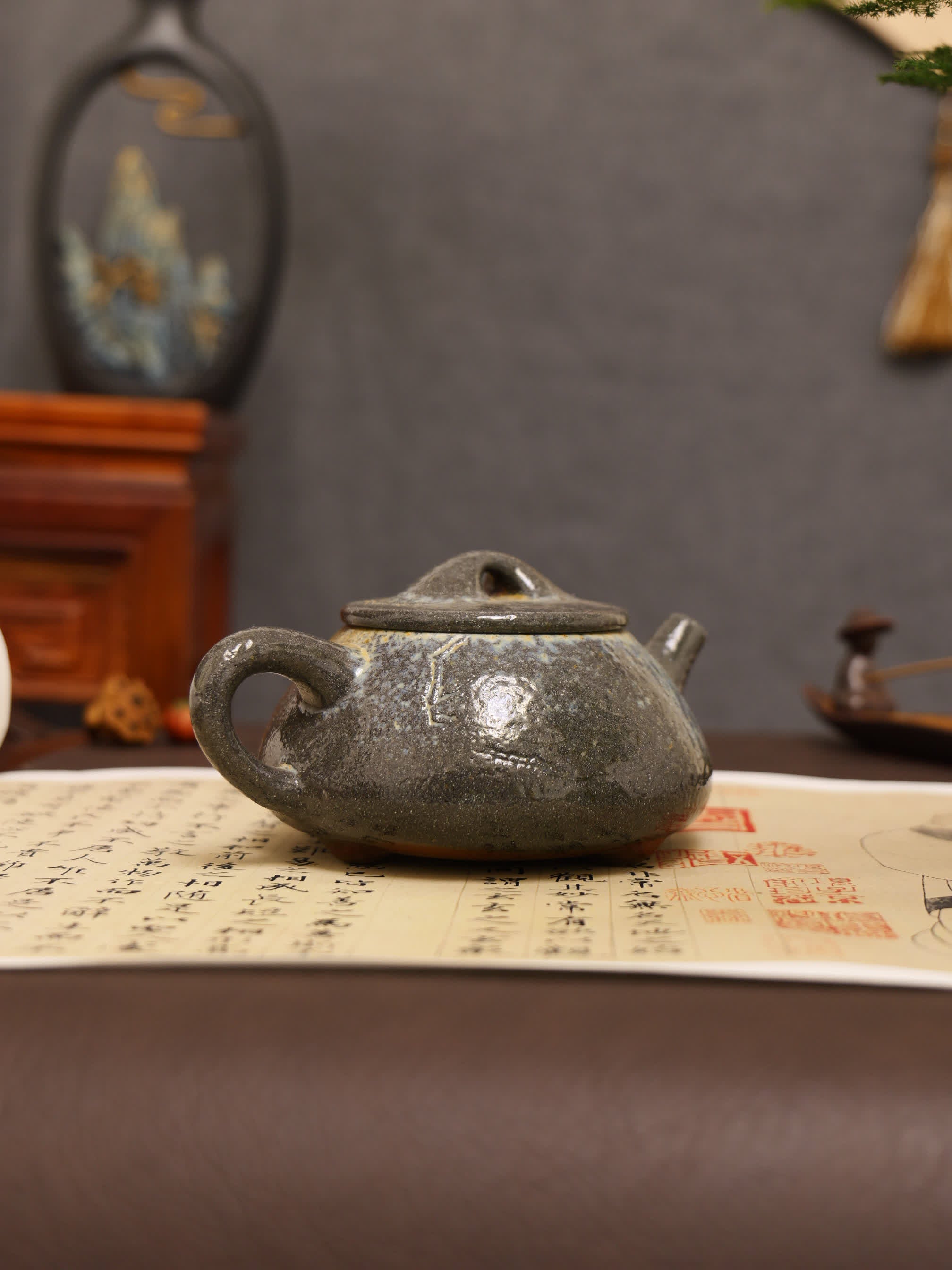Plum Blossom Carving Fully Handmade Purple Clay 'Jingzhou Shi Piao' Yixing Teapot