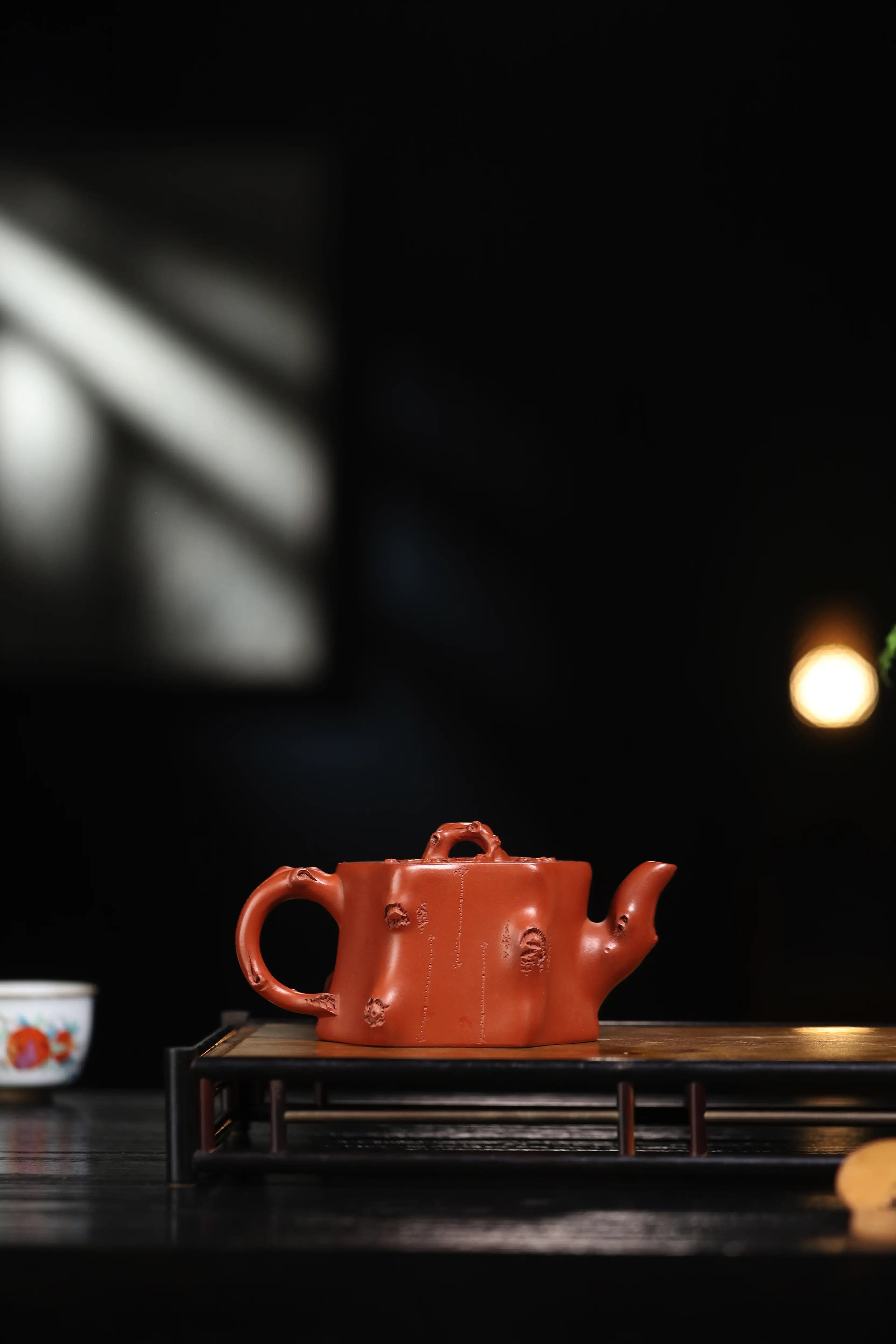 Plum Blossom Engraving Fully Handmade Zhu Ni Clay 'Mei Zhuang' Yixing Teapot