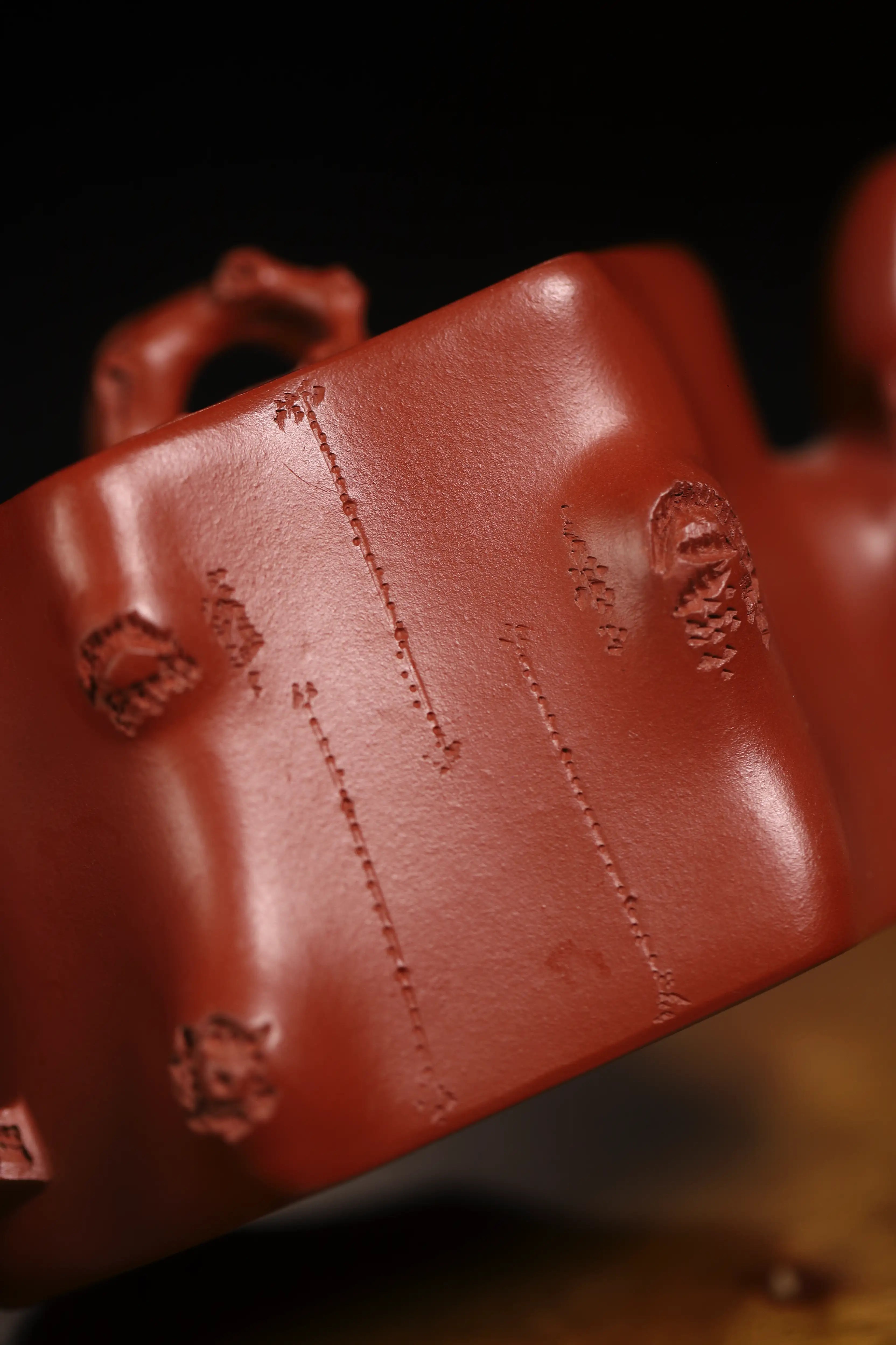 Plum Blossom Engraving Fully Handmade Zhu Ni Clay 'Mei Zhuang' Yixing Teapot