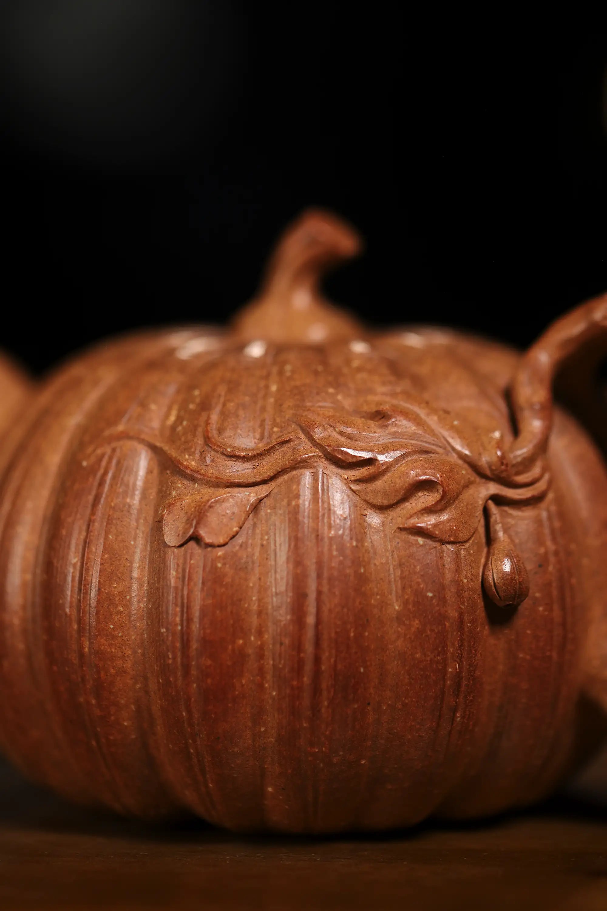 Pumpkin Ribbed Pattern Fully Handmade Flocculent Golden Duan Clay Yixing Teapot