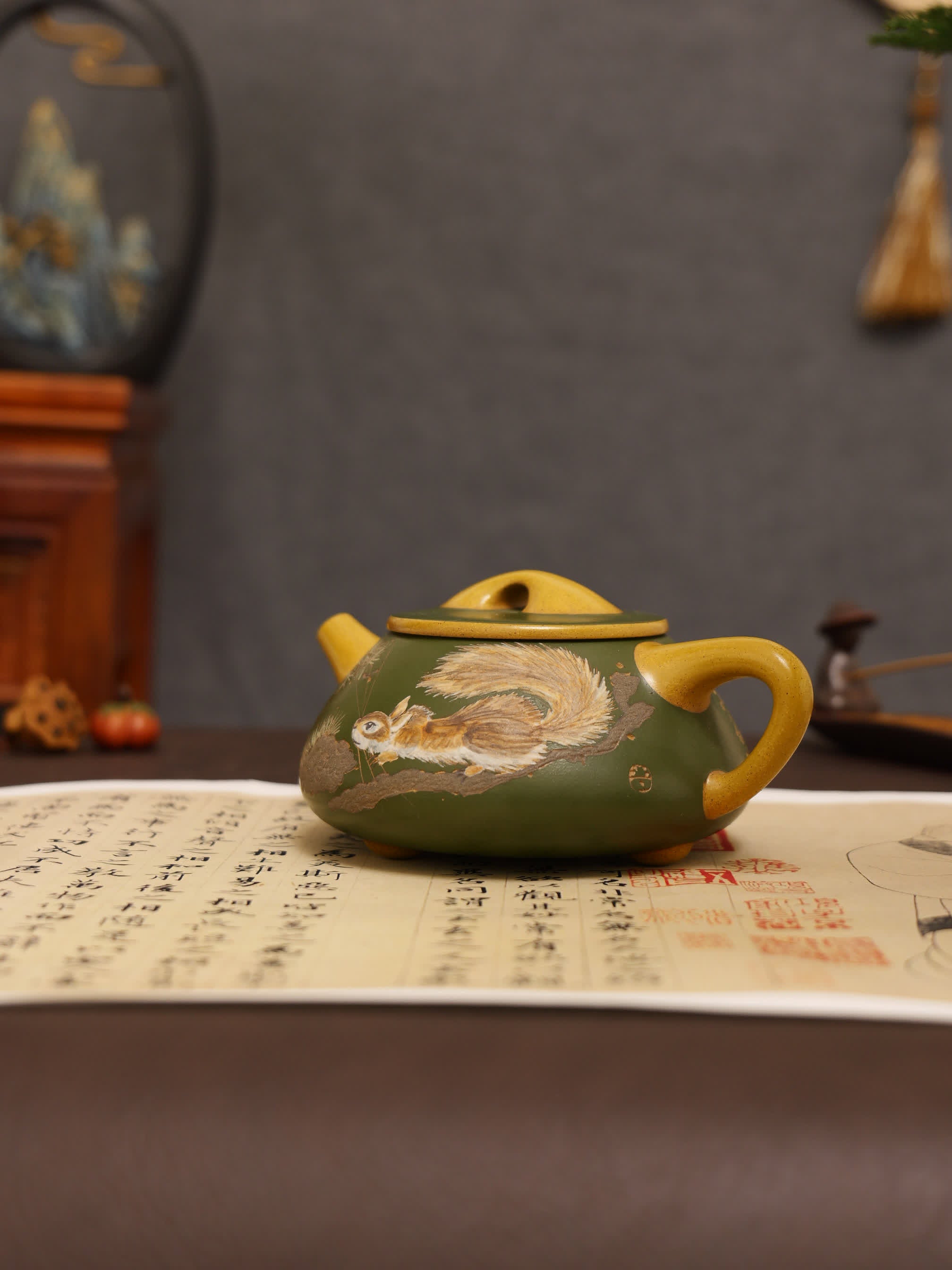 Squirrel Painting & Philosophical Inscription Fully Handmade Duan Clay 'Jingzhou Shi Piao' Yixing Teapot